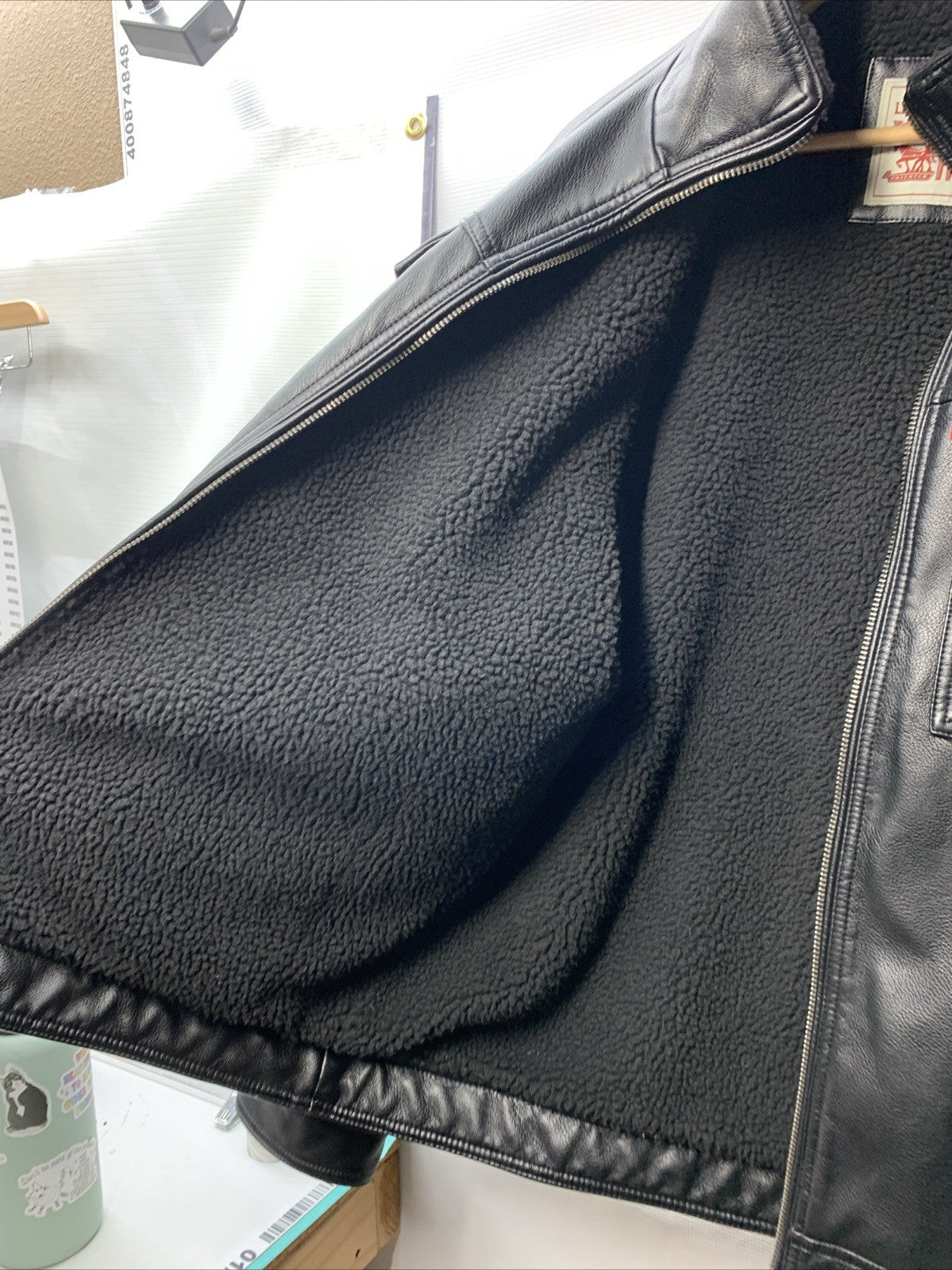 Levi’s Faux Shearling Lined Rancher Jacket Size L Black Long Sleeve with Pockets