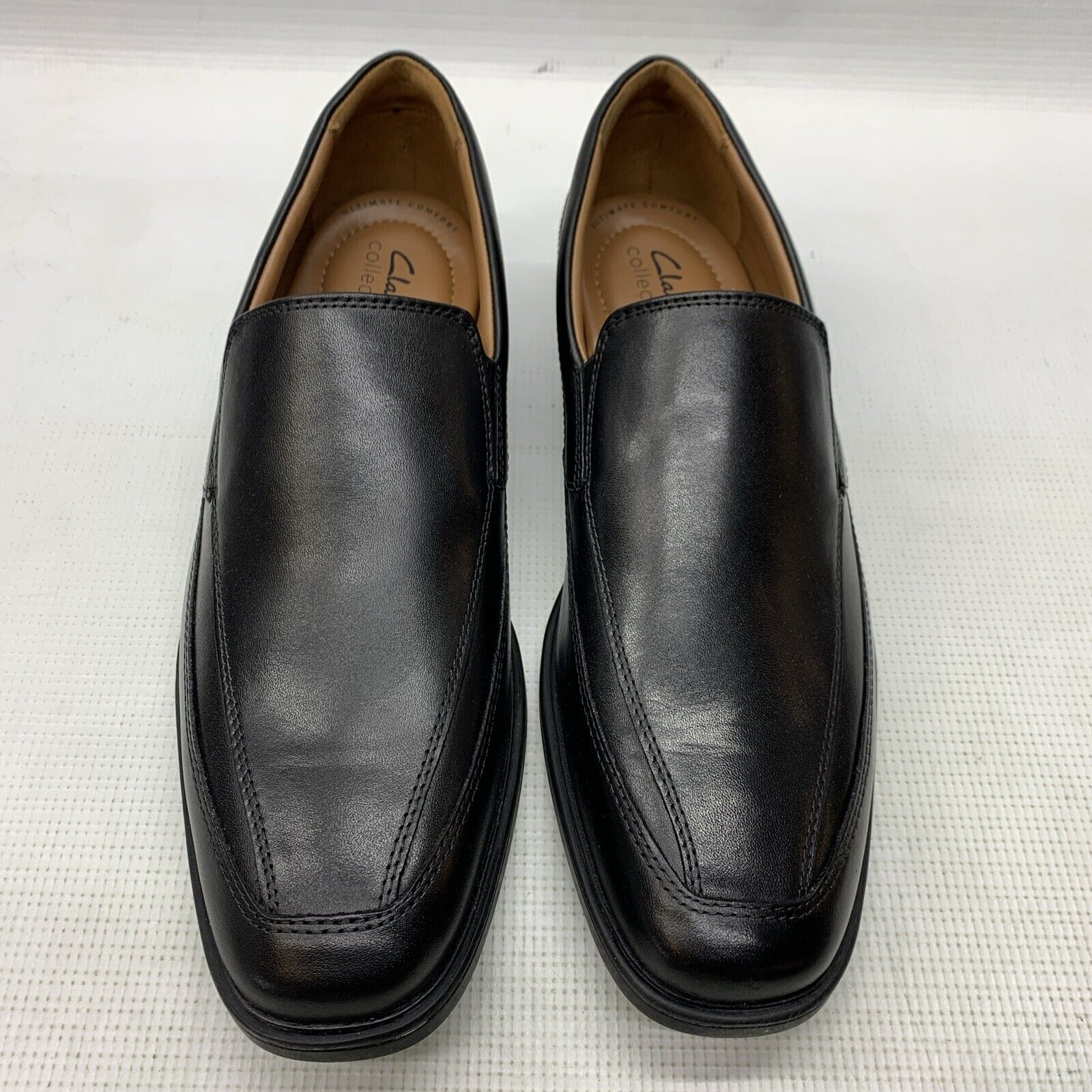 Clarks Mens Tilden Free Loafer Black Leather Size 8.5 Formal Business Shoes