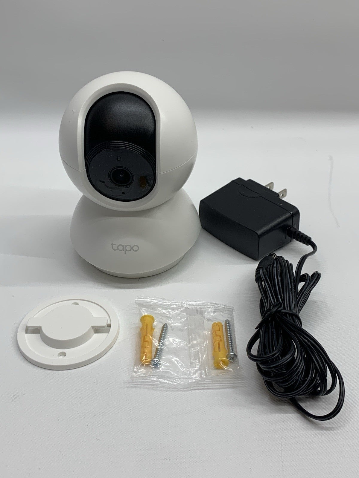 Tapo C210 Indoor Pan/Tilt Home Security Wi-Fi Camera Motion Detection & Tracking