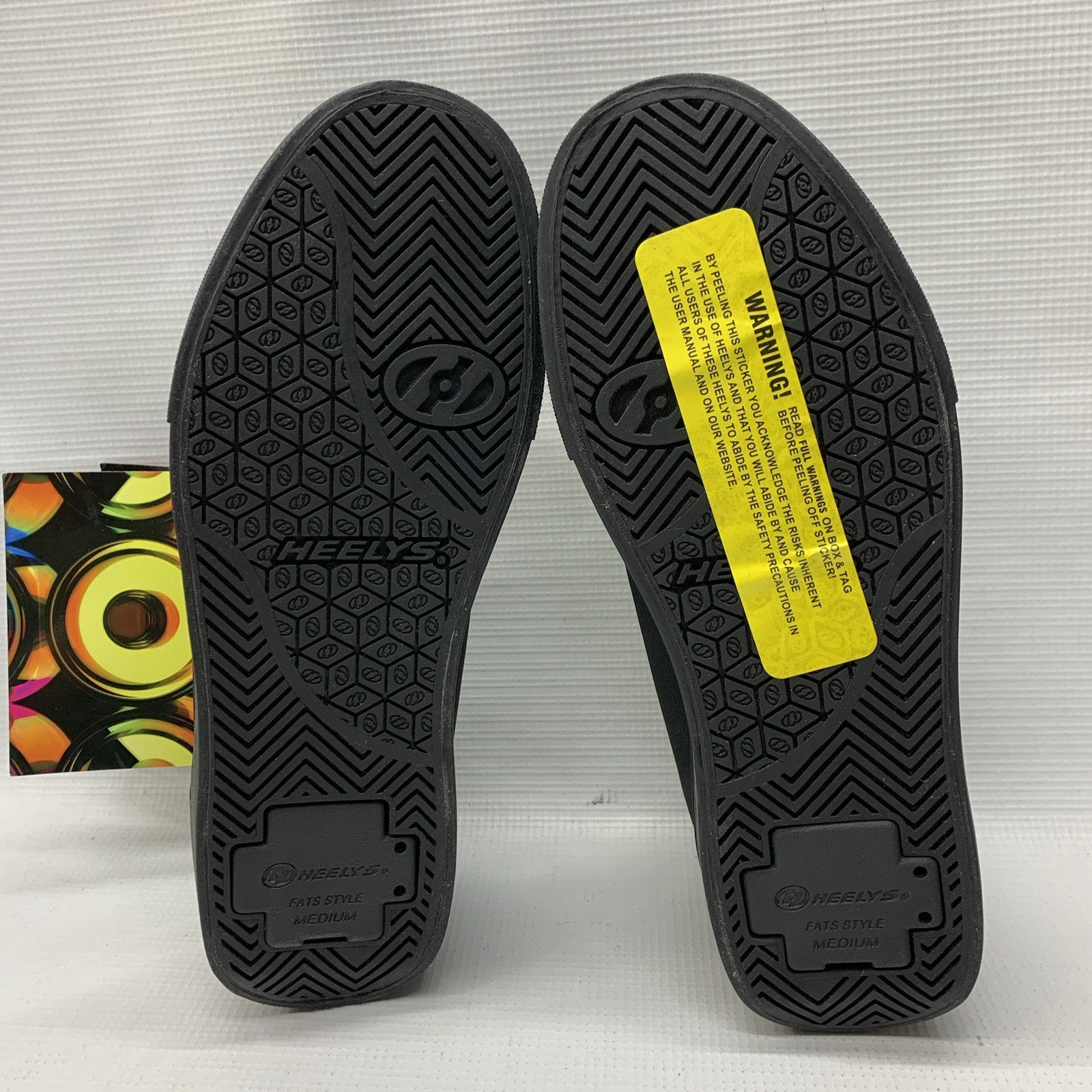 HEELYS Unisex-Child Pro 20 Rainbow Wheel Heel Shoe Little Big Kid/Adult Size 7