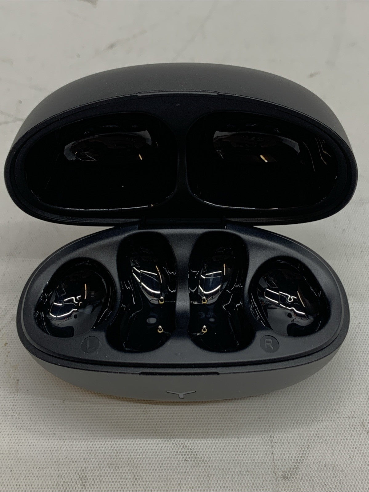 Sport And Leisure Headphones HM-20 Talk Time 8H, Play Time 12H Earphone Black