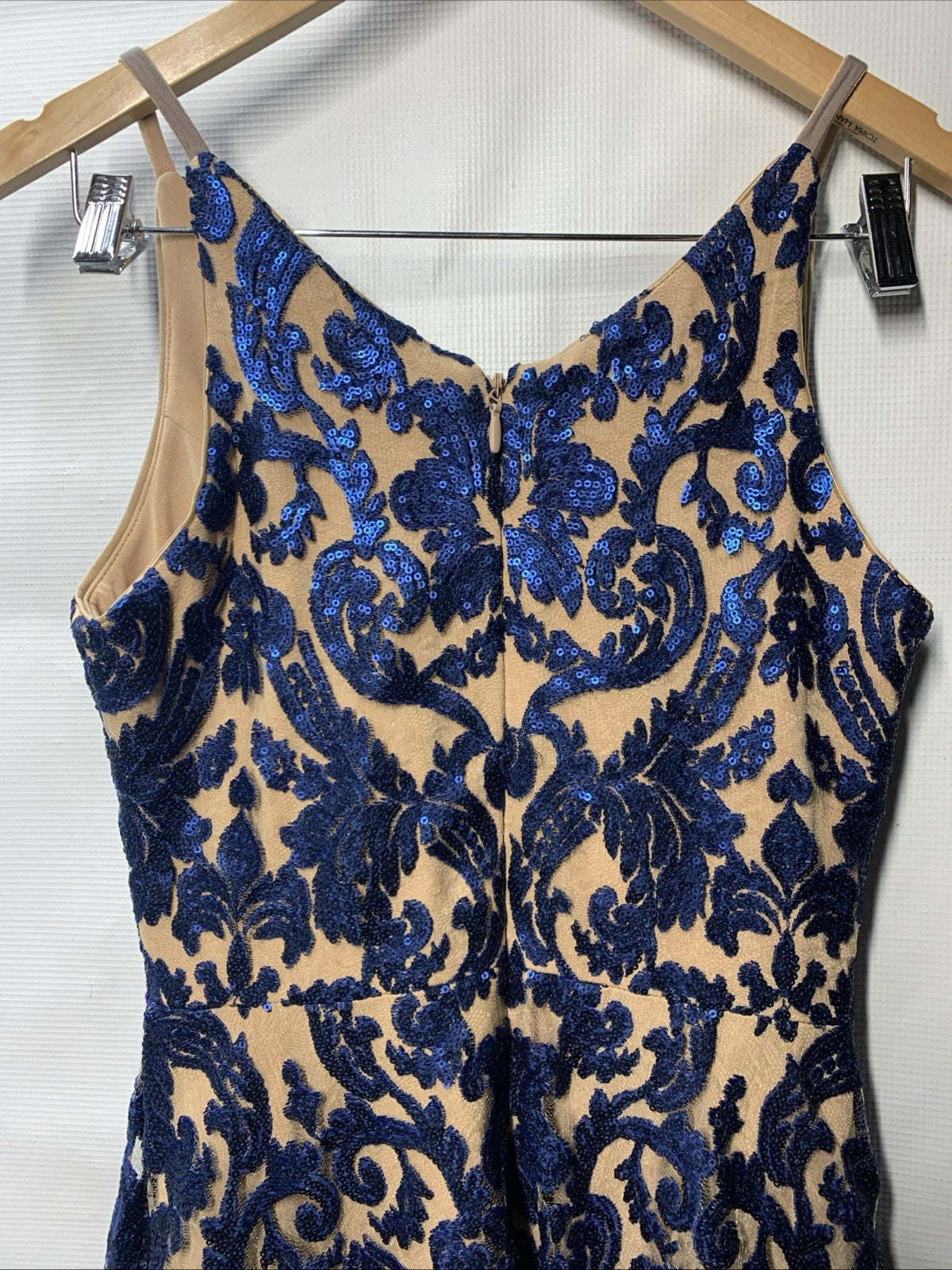 Dress The Population Embellished Fit & Flare Dress Size Small V-neck Sleeveless