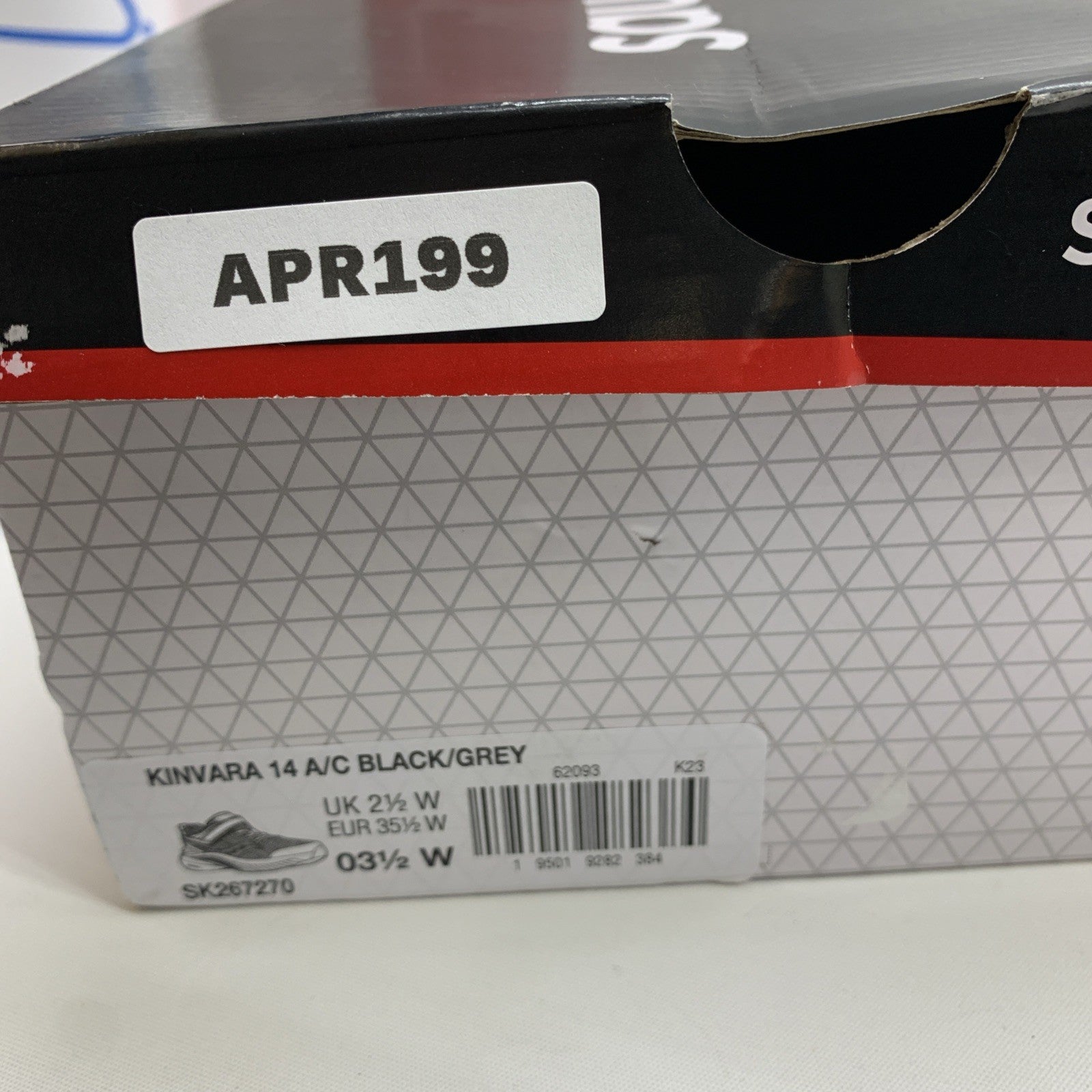 Saucony Kids Kinvara 14 A/C Sneaker Size 3.5 Black/Grey Lightweight Hook & Loop