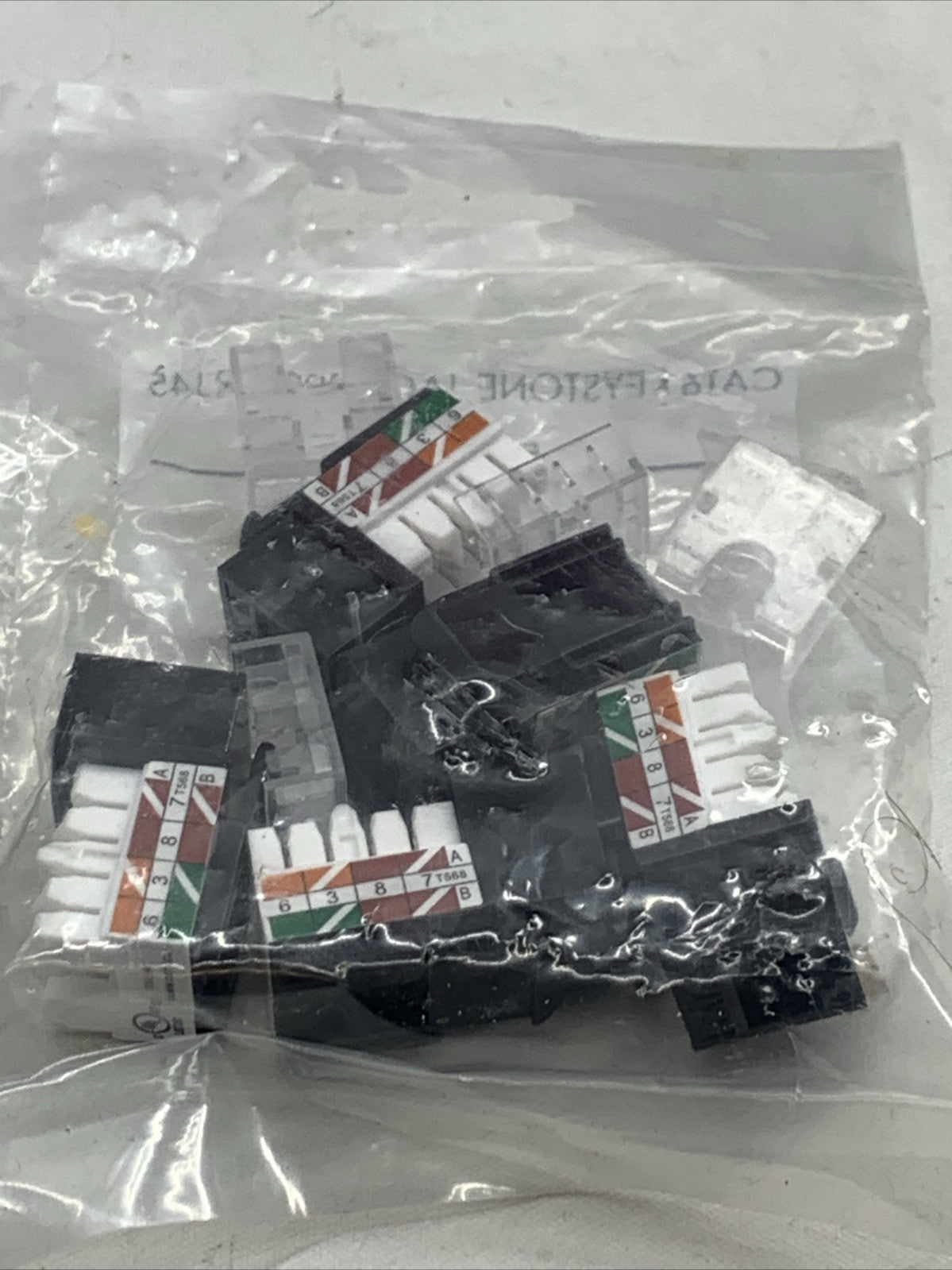 90° Angled Speed Termination Tool w 15-Pack of 90° Angled CAT6/5e Keystone Jacks