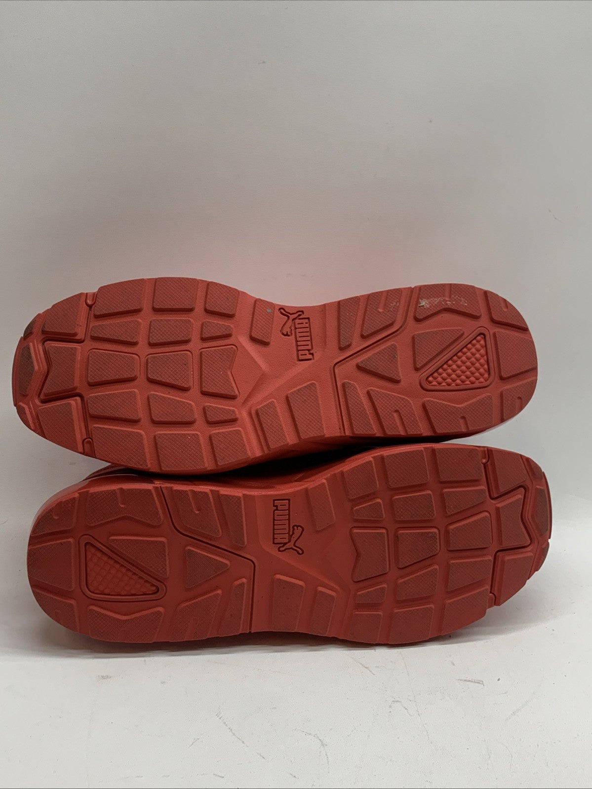 PUMA Men's VIS2K Red/Red Sneakers 392318-25 Size 11.5 Lace-up Classic Shoes