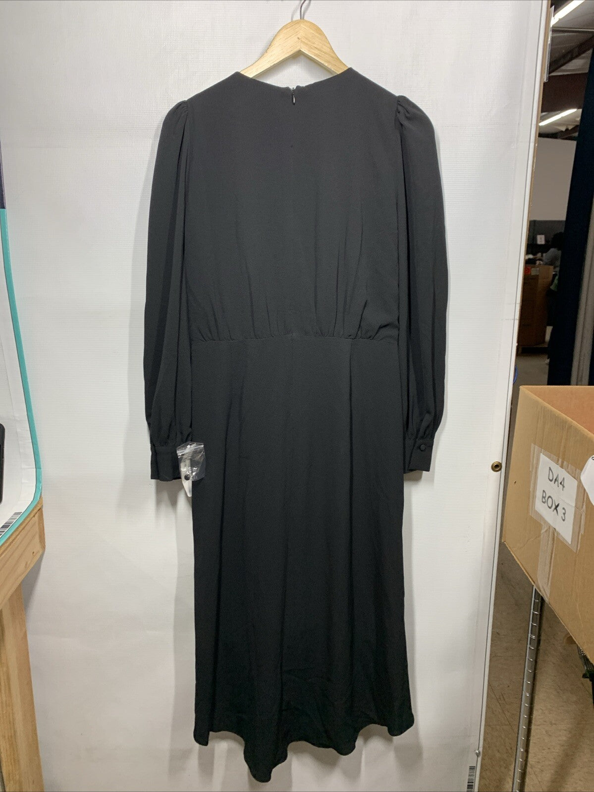 Maggy London Women's Long Sleeve Catalina Crepe Dress Holiday Size 14 Black