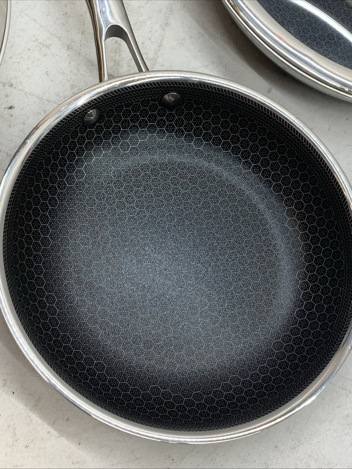 HexClad 7-Piece Cookware Fry Pan Set 8”  10”  12” Inch W/ Lids & 12” Wok - USED