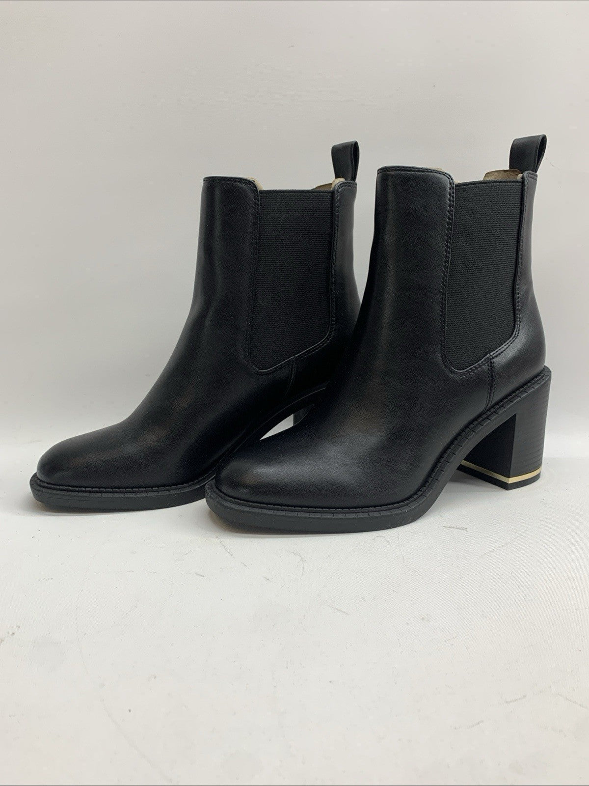 BCBGeneration Women's Boxxa Chelsea Bootie Black Size 7.5 Man made/Textile Upper
