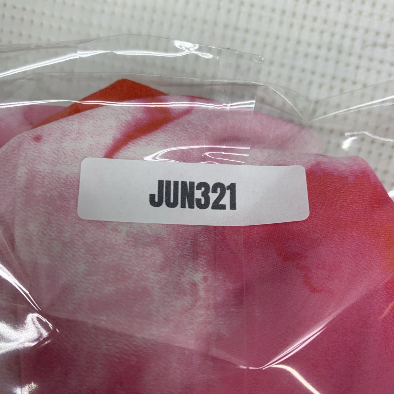 Calvin Klein Women's Standard V-Neckline One Piece Swimsuit CG2MF535 Size 6