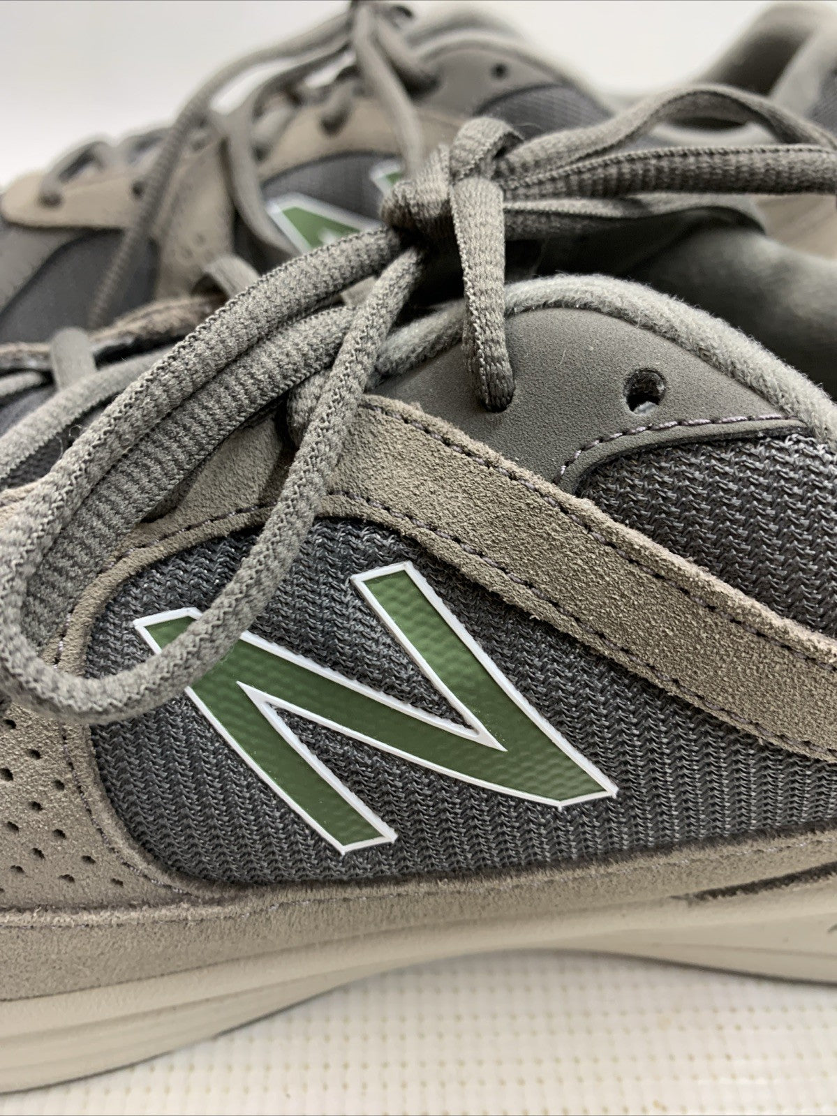 New Balance 877 XMW877GT Mens Gray Suede Lifestyle Sneakers 8 Wide Lace-up Shoes