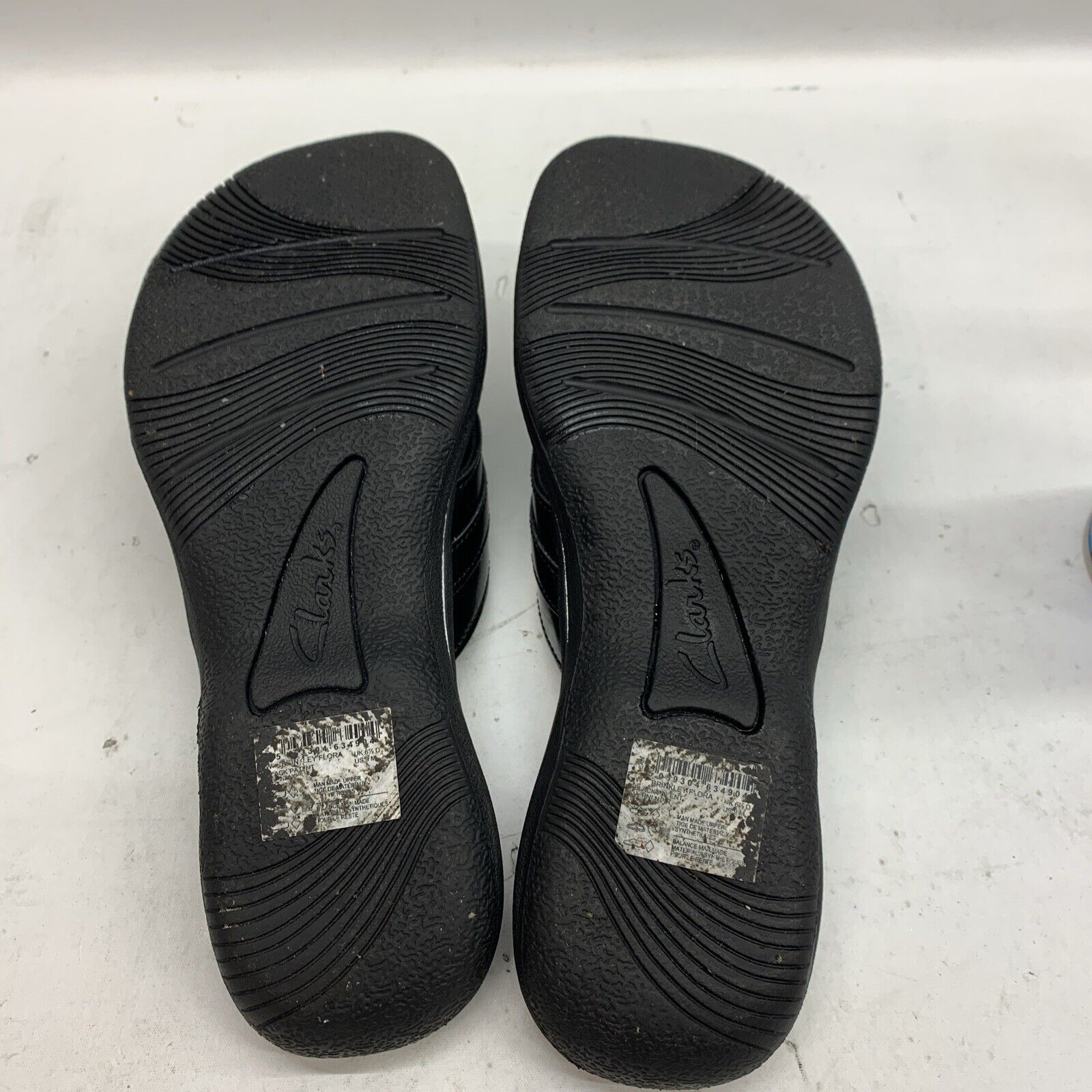 Clarks Women's Brinkley Flora Flip-Flop Black Patent Synthetic Size 9 Slip-on