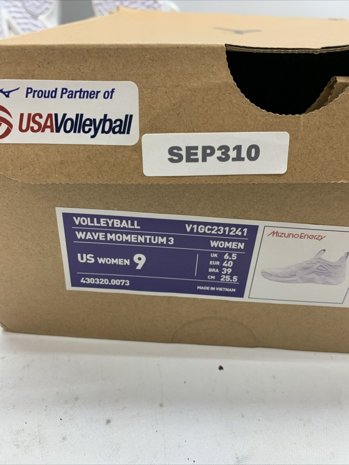 Mizuno Enerzy Women's Wave Momentum 3 Volleyball Shoe White Size 9 Lace-up Sneak