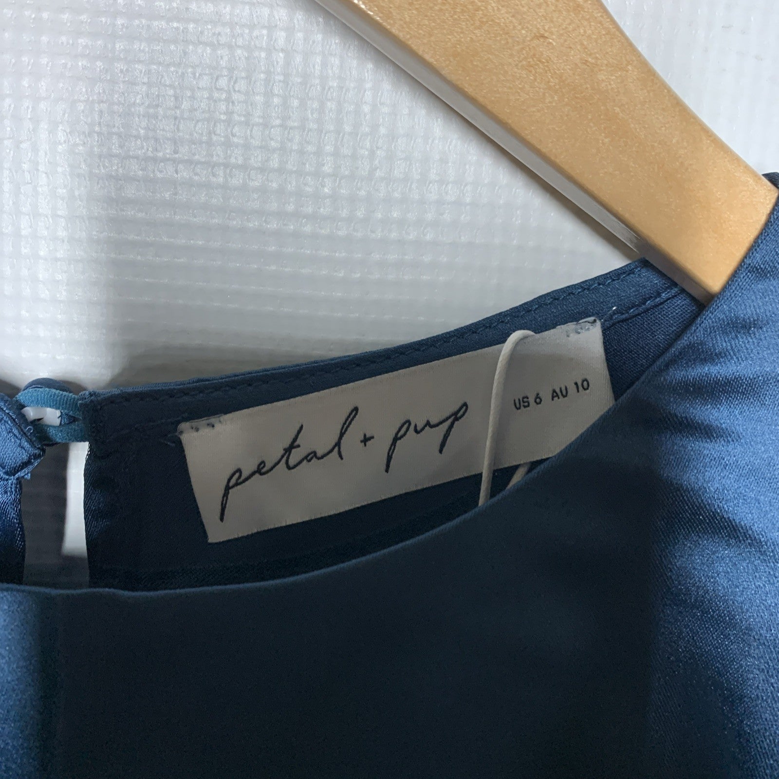 Petal + Pup Opal Dress Women's Balloon Long Sleeve Tie-Waist Cocktail Size 6