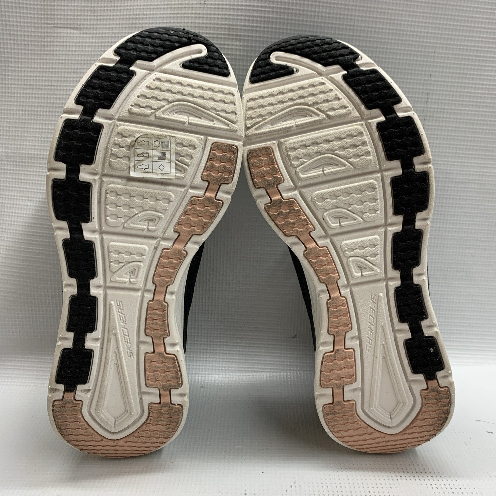 Skechers D'Lux Walker Infinite Motion Women's Sneaker Black Lace-up Shoes Size 9