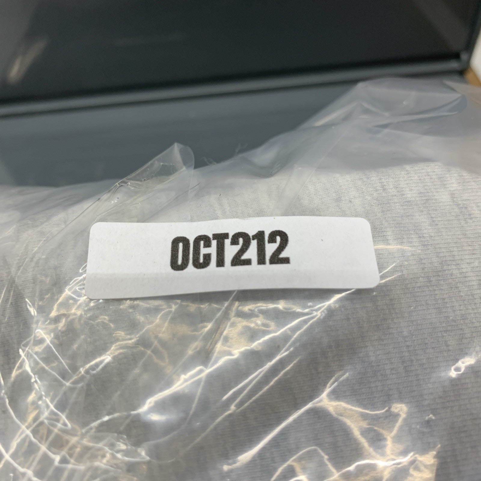 Norma Kamali 3/4 Sleeve Tailored Terry Side Slit Dress Size XS/34 Light Gray