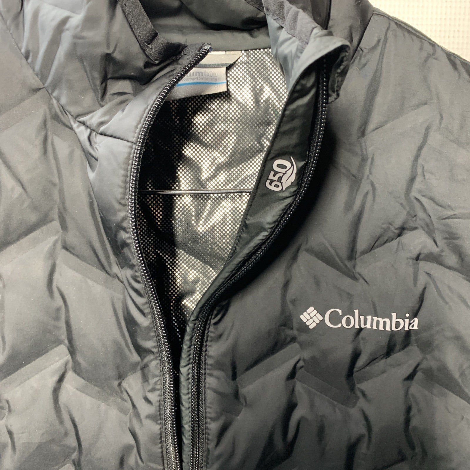 Columbia Women's Delta Ridge Down Jacket Size Small Black Long Sleeve Full Zip
