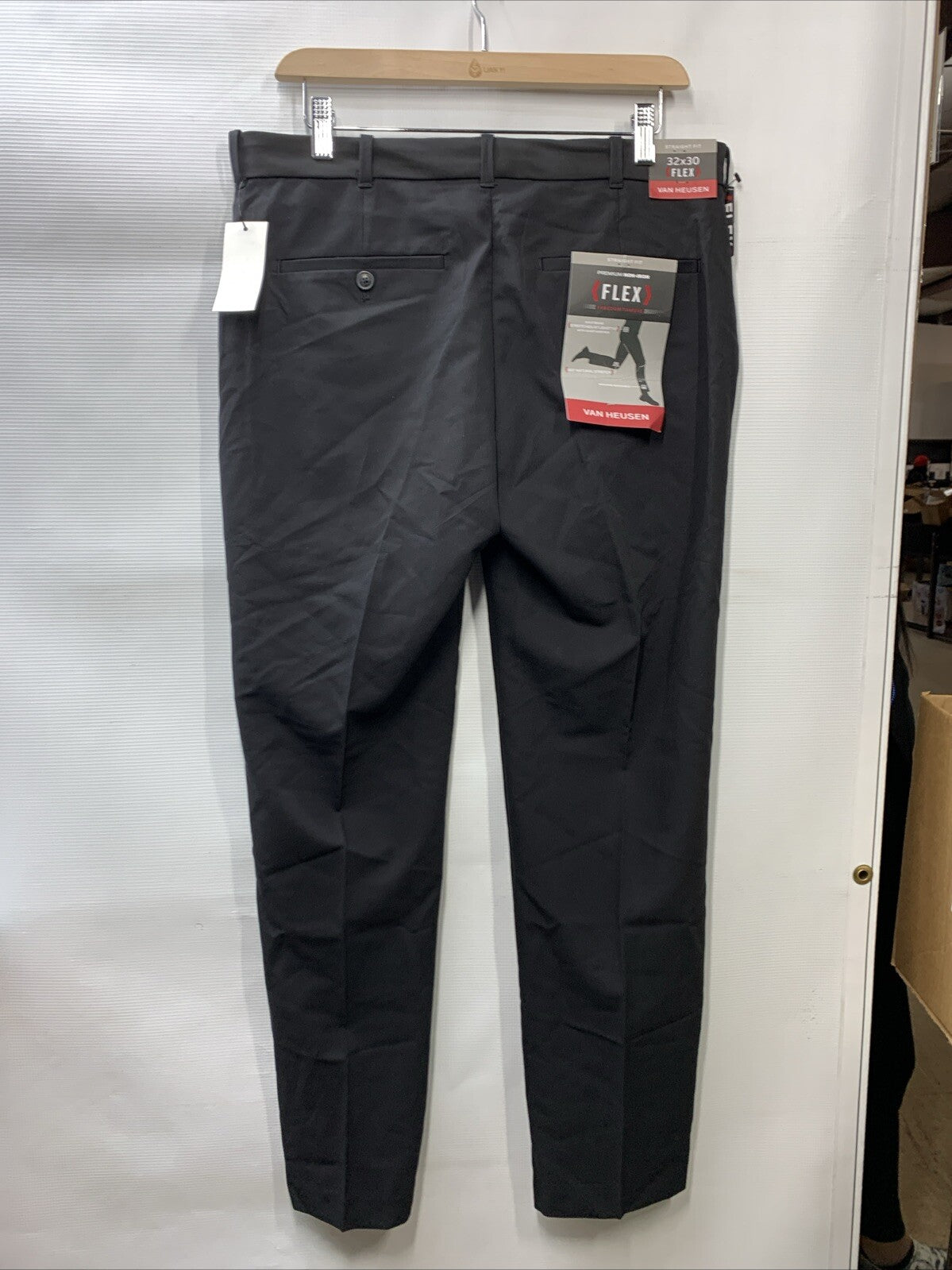 Mens Van Heusen Pant SP5057093 Flex Fit Size 32x30 Black