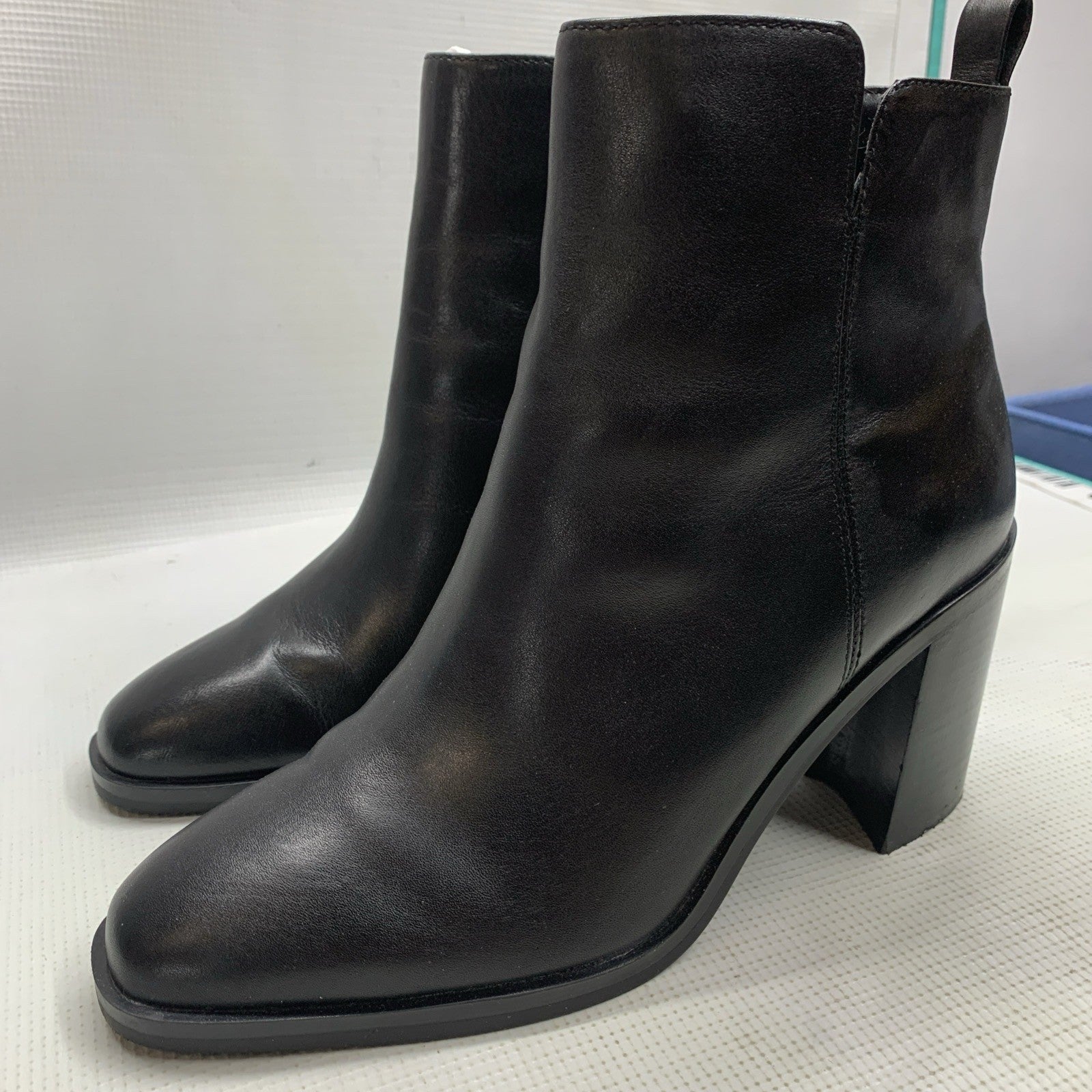 ALDO Womens Hay Ankle Boot Black Size 10 B HAY-001 001-043 Block Heel Almond Toe