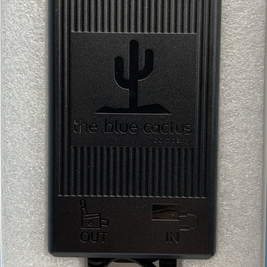 The Blue Cactus Universal Battery Pack for Reclining Furniture -LCD  2500 mah