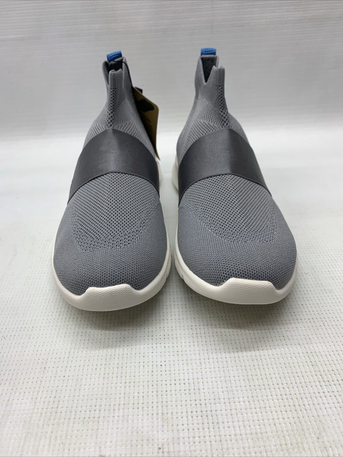Spenco Women's Karma Deluxe Sneaker, Ghost Grey Size 9.5D Casual Shoes Non-slip