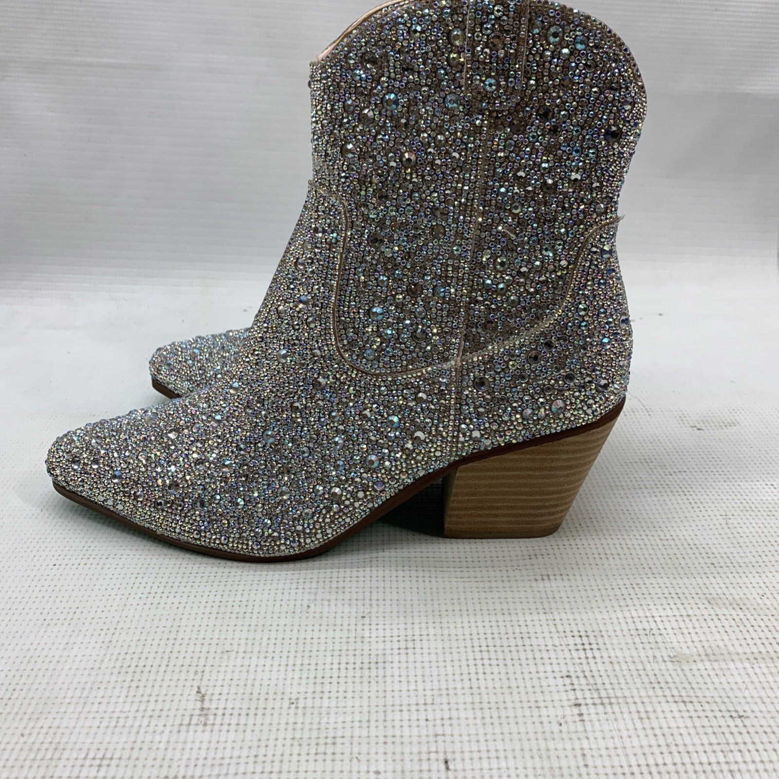 Betsey Johnson Women’s Emory Rhinestone Ankle Side Zipper Bootie SB-DIVA 8.5W