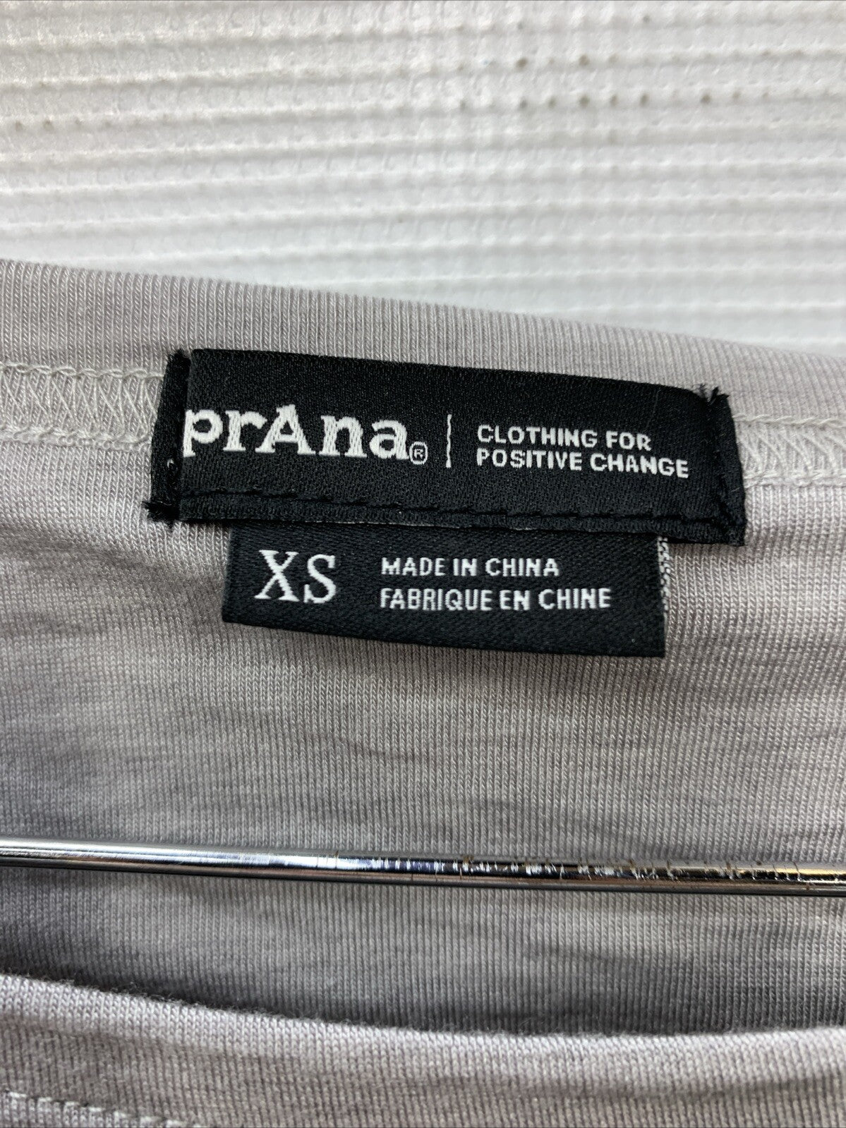 prAna Women's Foundation Peek a Boo Top size XSmall Heather Grey 1969761 Size XS