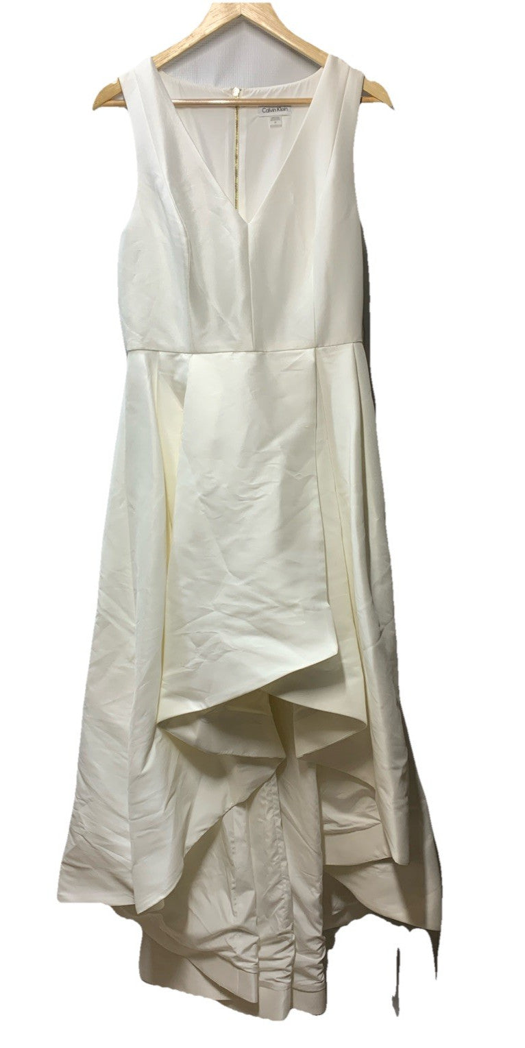Calvin Klein Women's Sleeveless V-neck High Low Dress White CD7B144P Size 10
