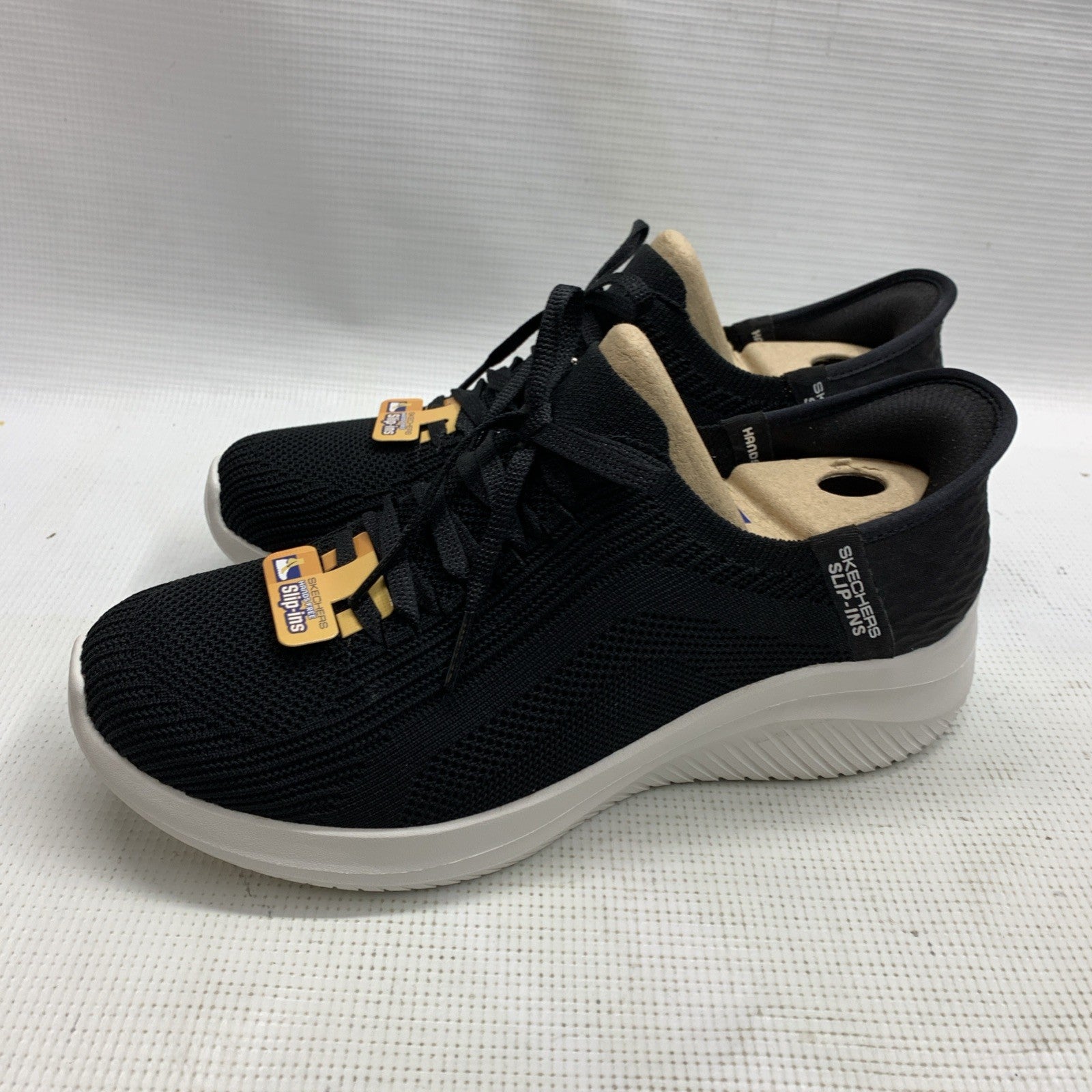 Skechers Womens Slip-Ins Ultra Flex 3.0 Shoes Black/White 149710 Size 8 Wide fit