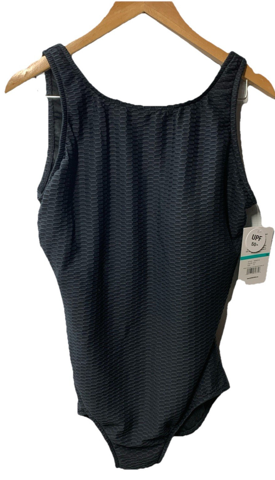 Maxine Of Hollywood Size 16 Solid Texture Spa High Neck Maillot Black UPF 50+