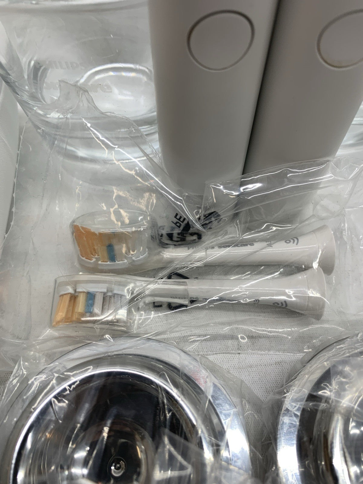 Philips Sonicare DiamondClean Power Electric Toothbrush HX9904 2 Pack FOR PARTS