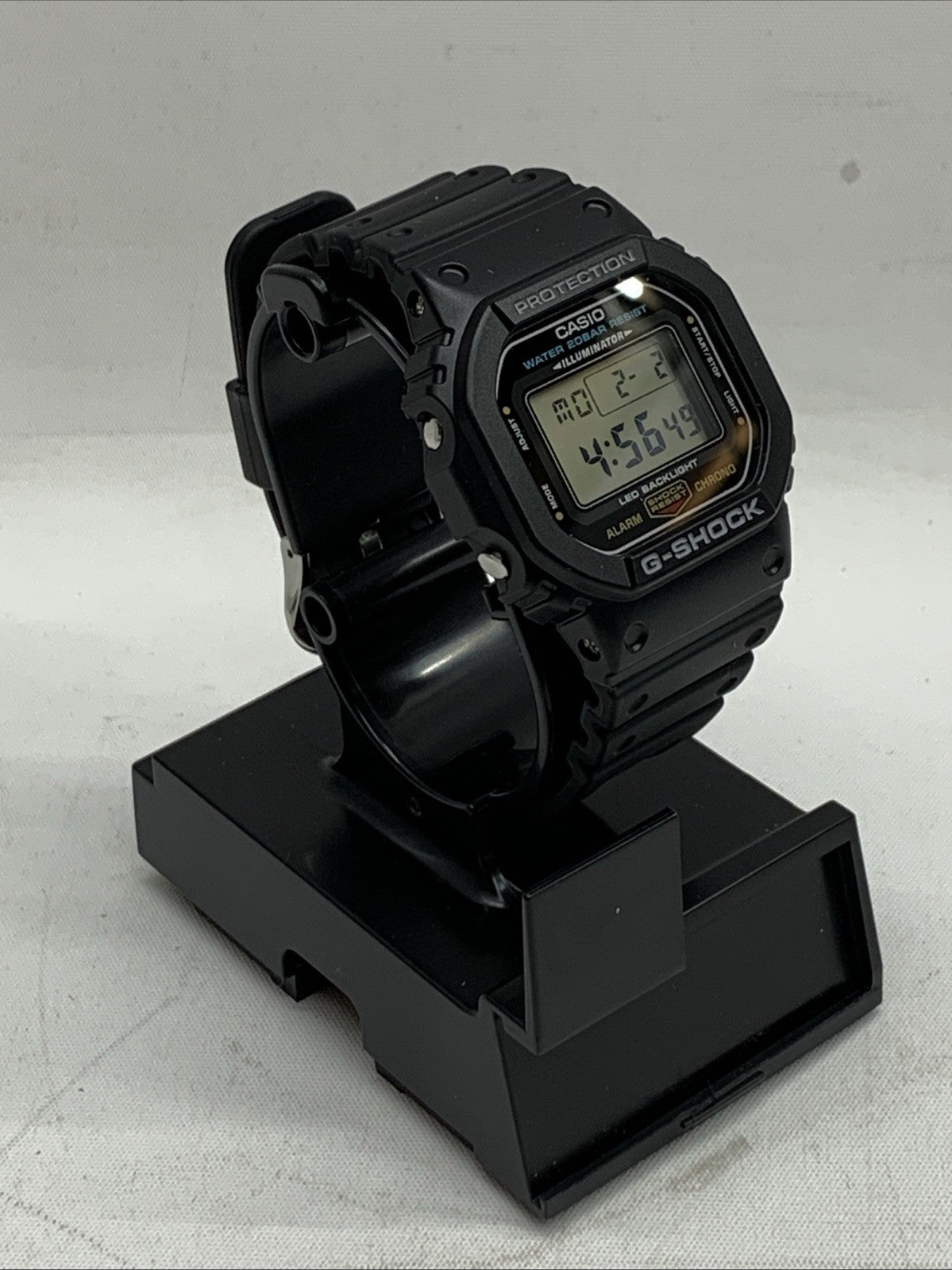 Casio G-Shock 3525-DW/5600UE Men's Digital Wristwatch Stainless Steel Back Black
