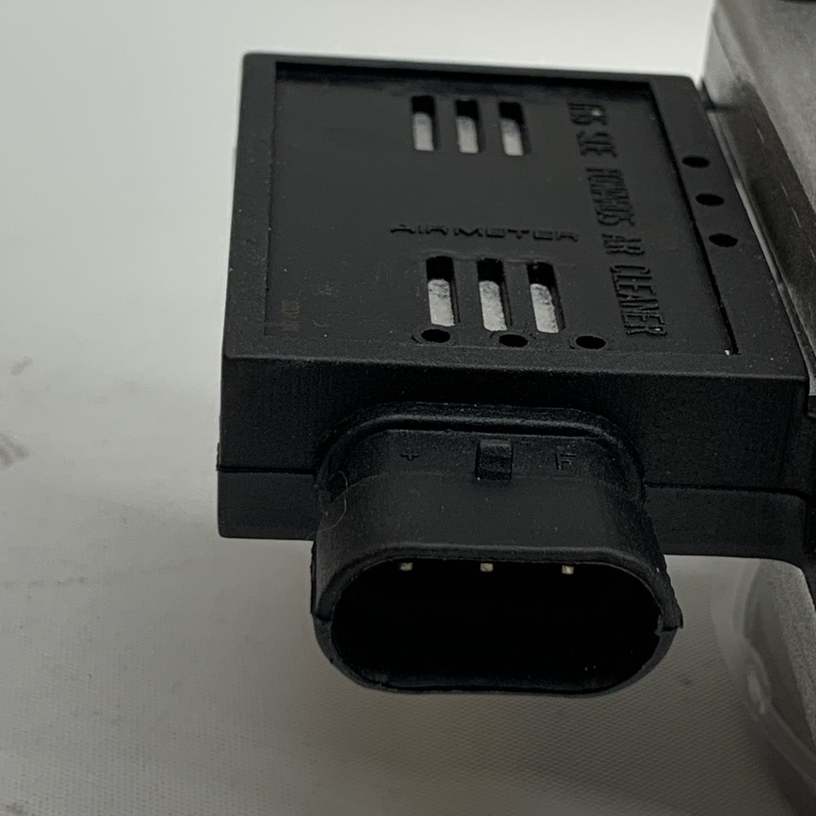 Mass Air Flow Sensor Flange Mount Modern Fits Cadillac Chevrolet GMC Pontiac