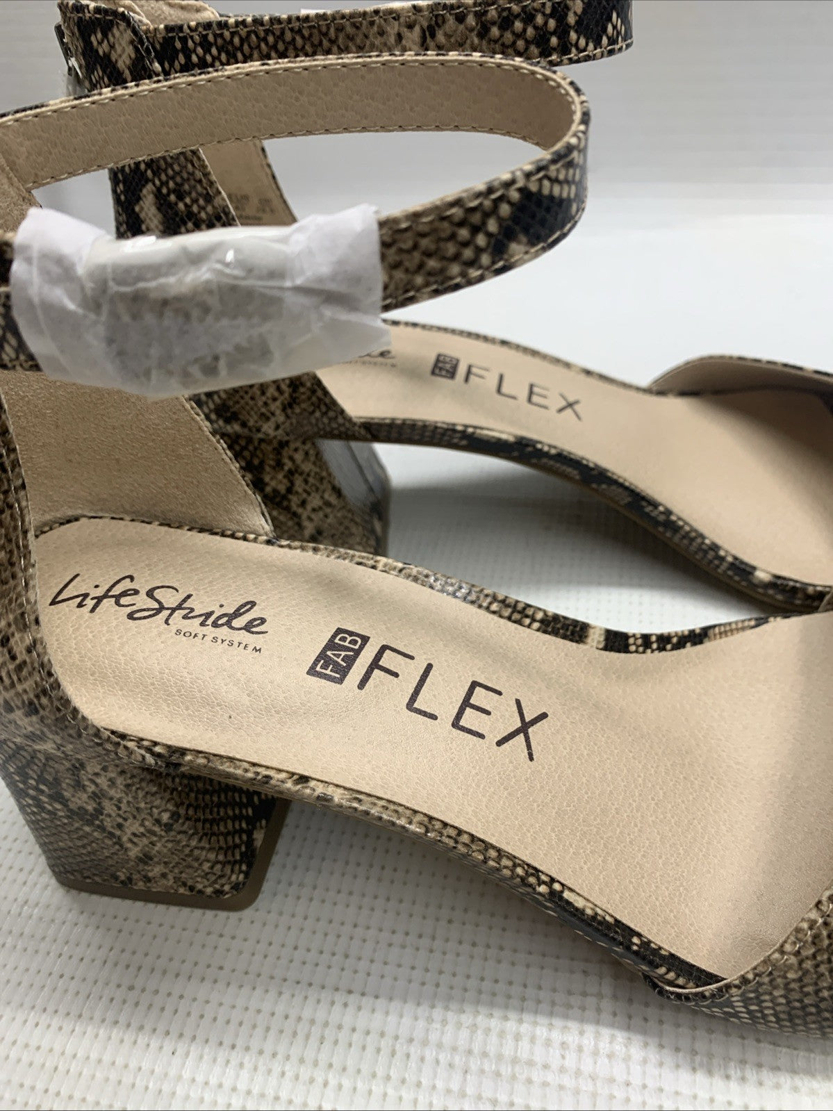 LifeStride Women's Cassidy Ankle Strap Dress Sandals Heeled Snake Print Size 9W