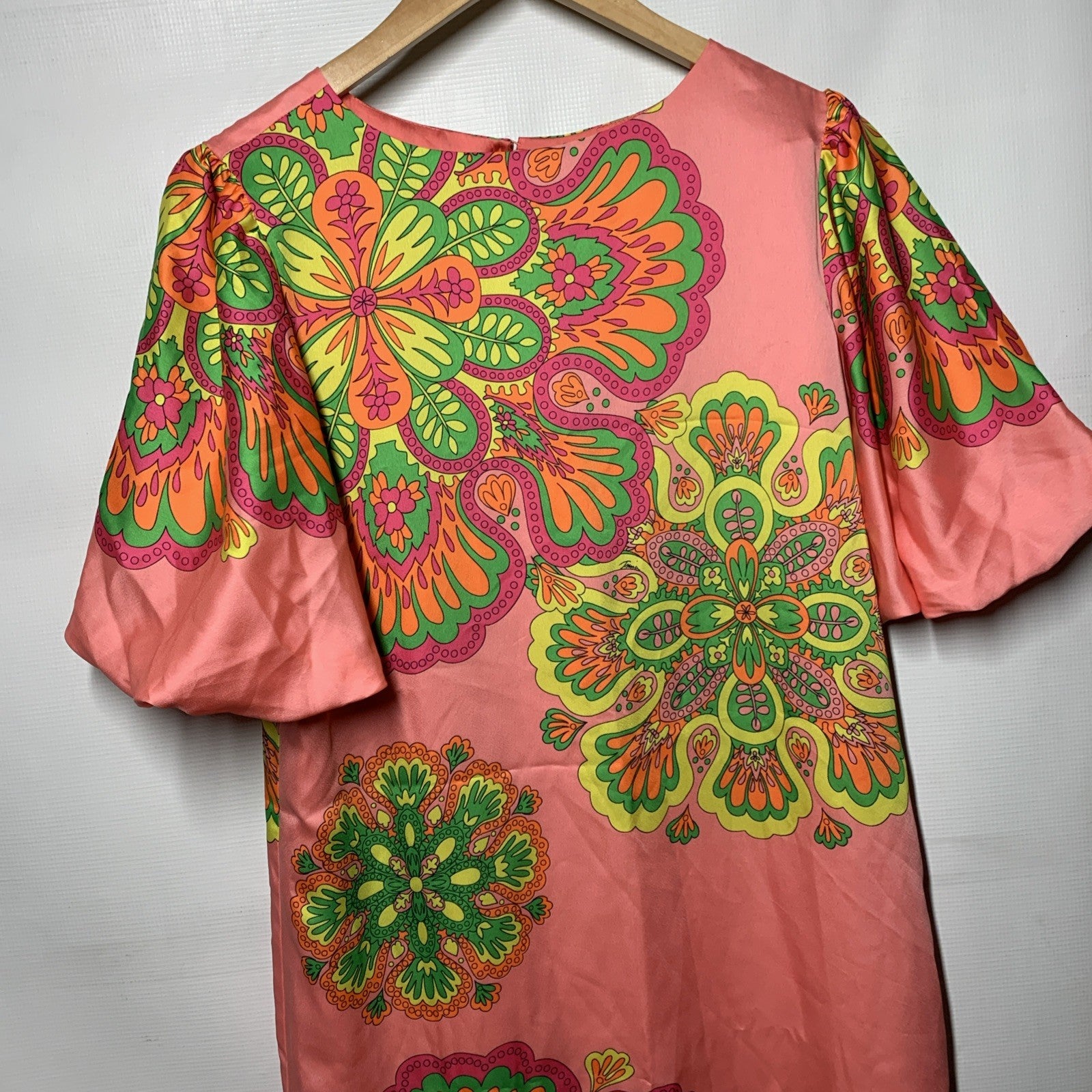 Trina Turk Women's Floral Short Puff Sleeve Classic Casual Shift Dress Size 4