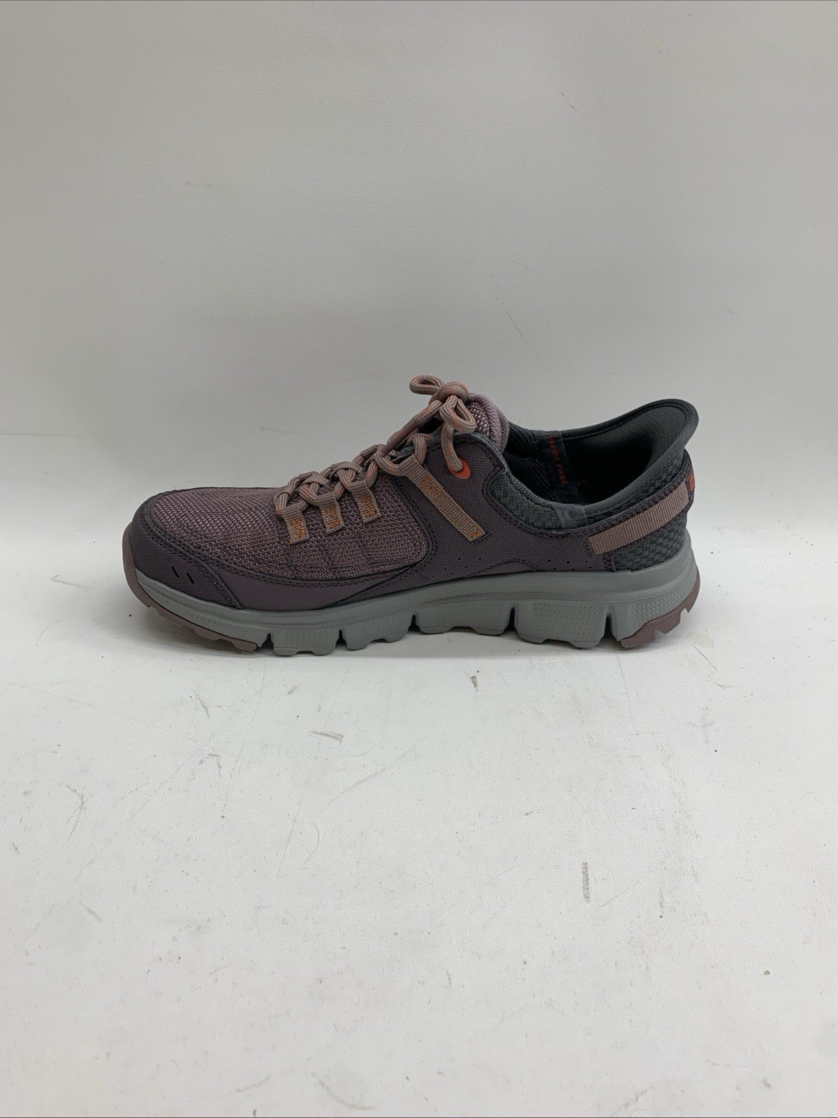 SKECHERS Women's Sneakers & Athletic Shoes Summits At Hands Free Burgundy Sz 9.5