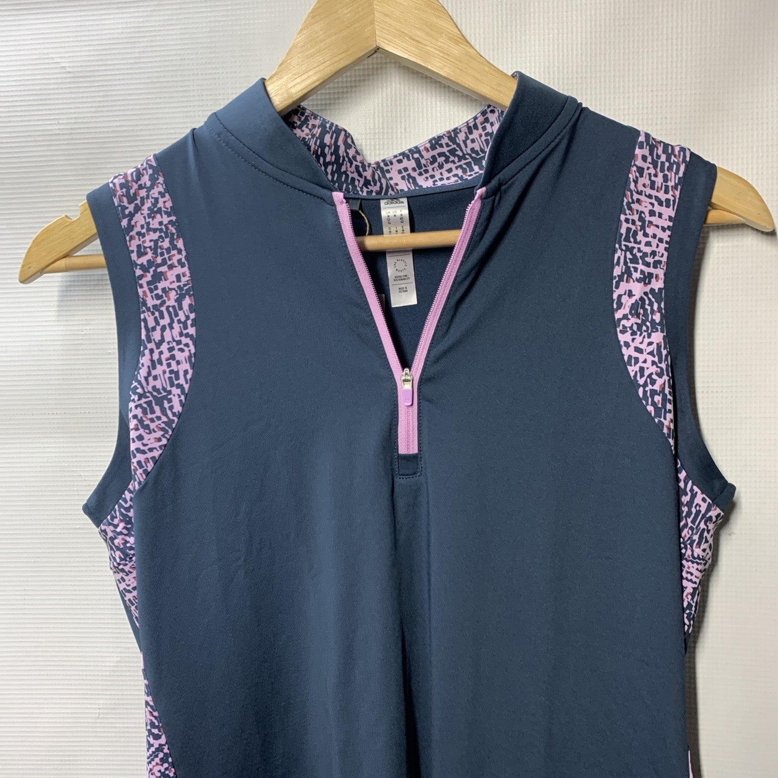 adidas Ultimate365 Women's Polo Shirt Blue/Purple Size Medium Sleeveless Zlip