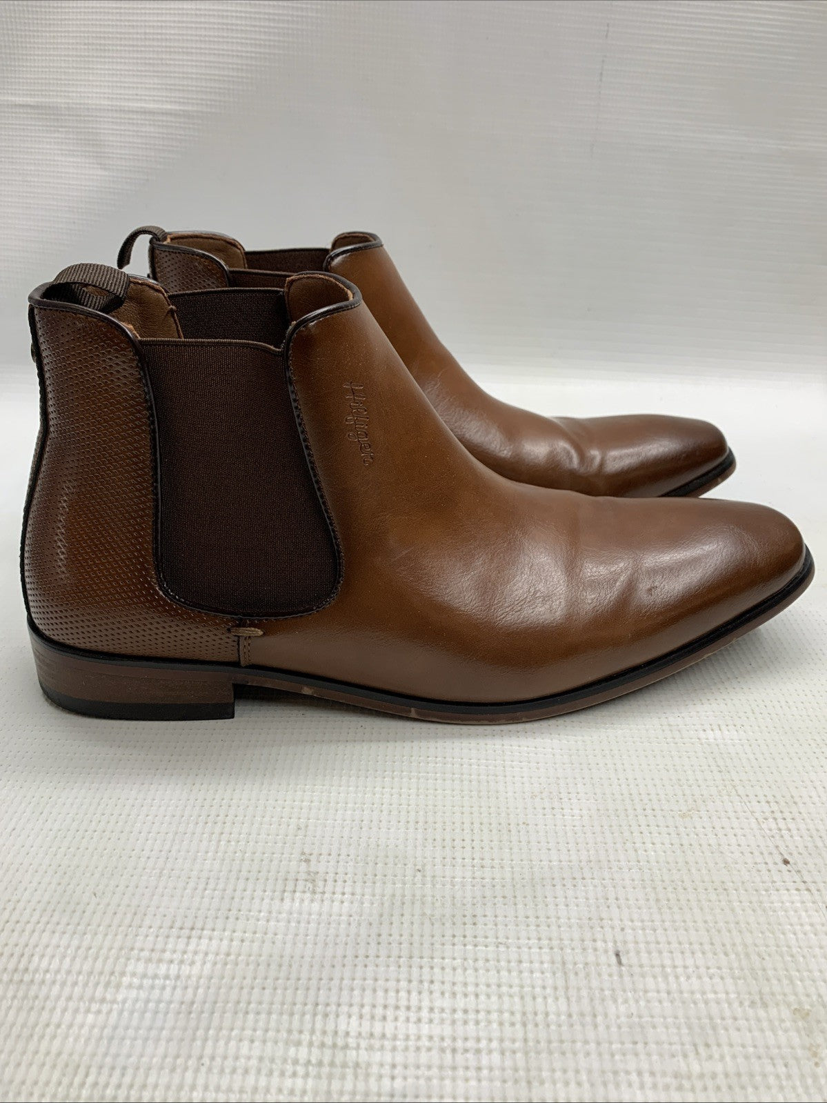 Tommy Hilfiger Men's Sesame Chelsea Dress Boots Brown Size 9M Dark Natural 120