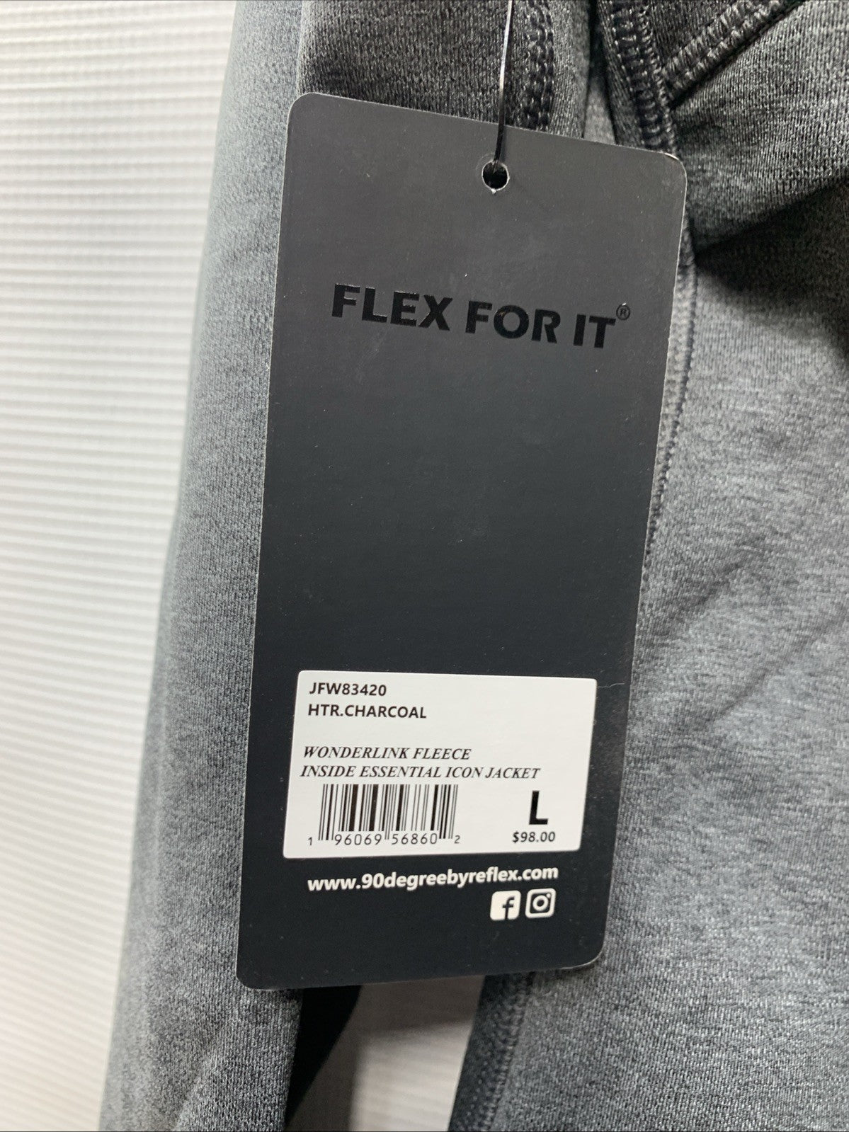 90 Degree By Reflex Women’s Lightweight, Full Zip Running Track Jacket Size L