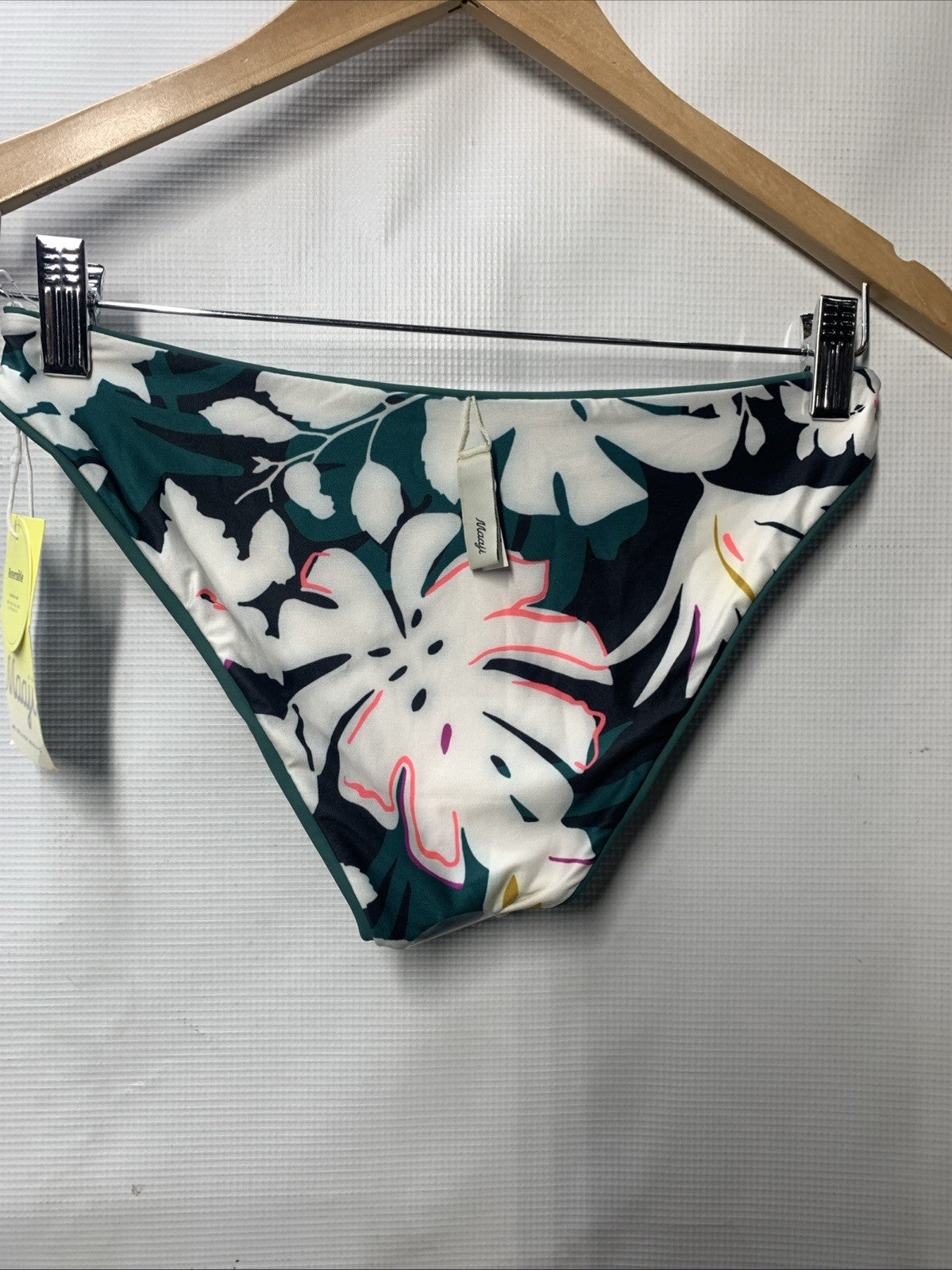 Maaji Reversible Bikini Bottom-Women's Standard Thin Side Signature Cut Size S
