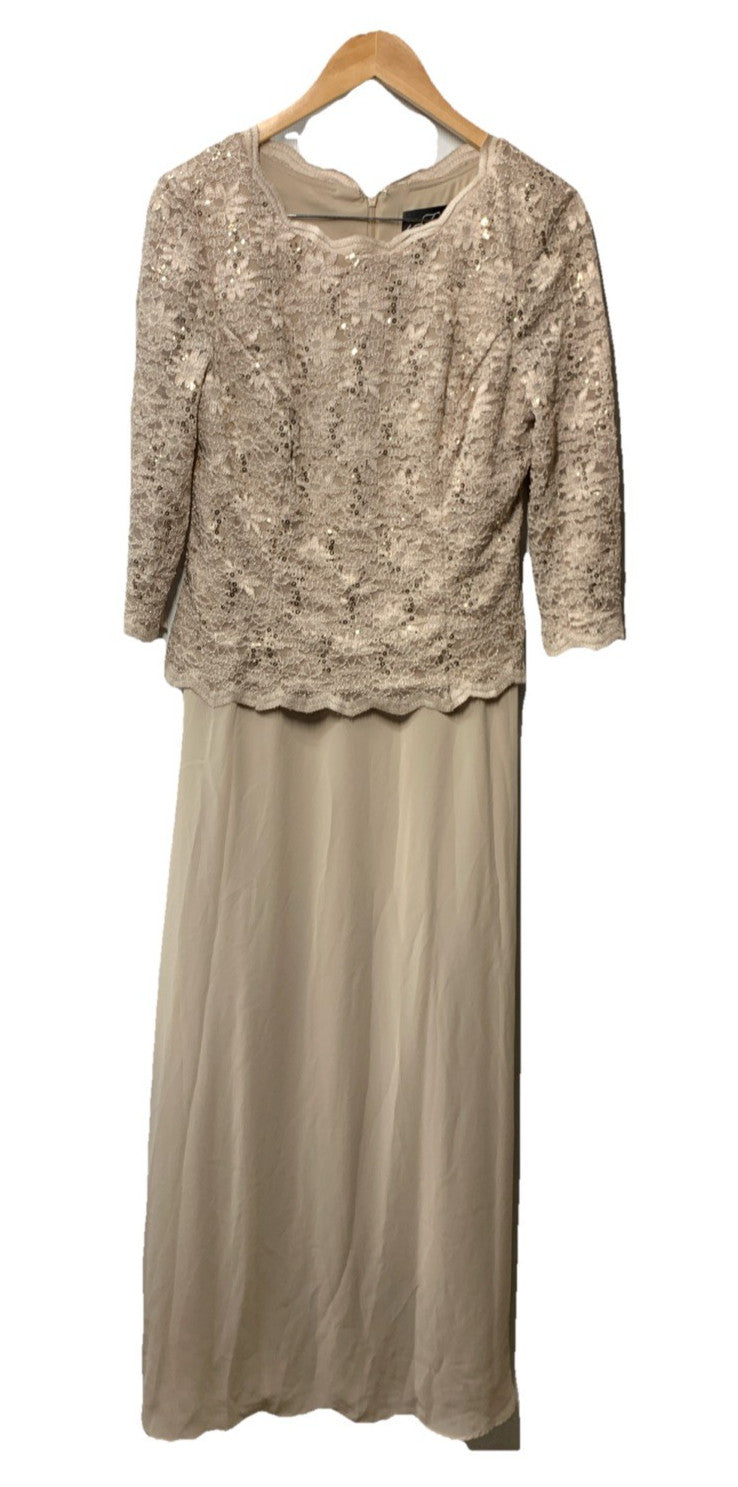 Alex Evenings women's 3/4 sleeve stretch lace bodice mock one-piece gown, size 12, elegant formal dress with lace details.