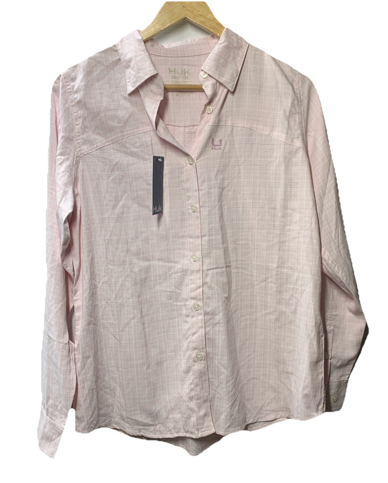 Huk Women's Standard Tide Point Long Sleeve Collared Fishing Shirt Pink Medium