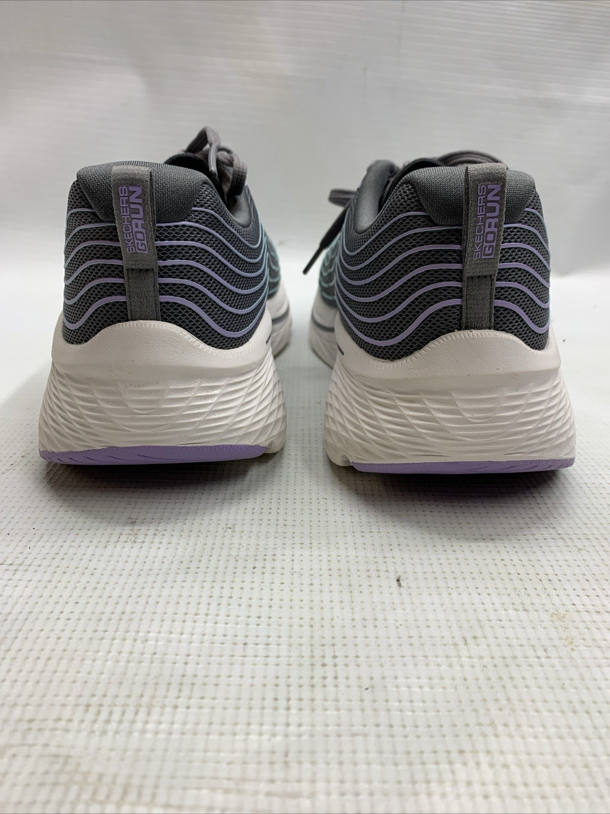 Skechers Max Cushioning Elite 2.0 Sneaker Women Size 9 Gray Copper Infused Shoes