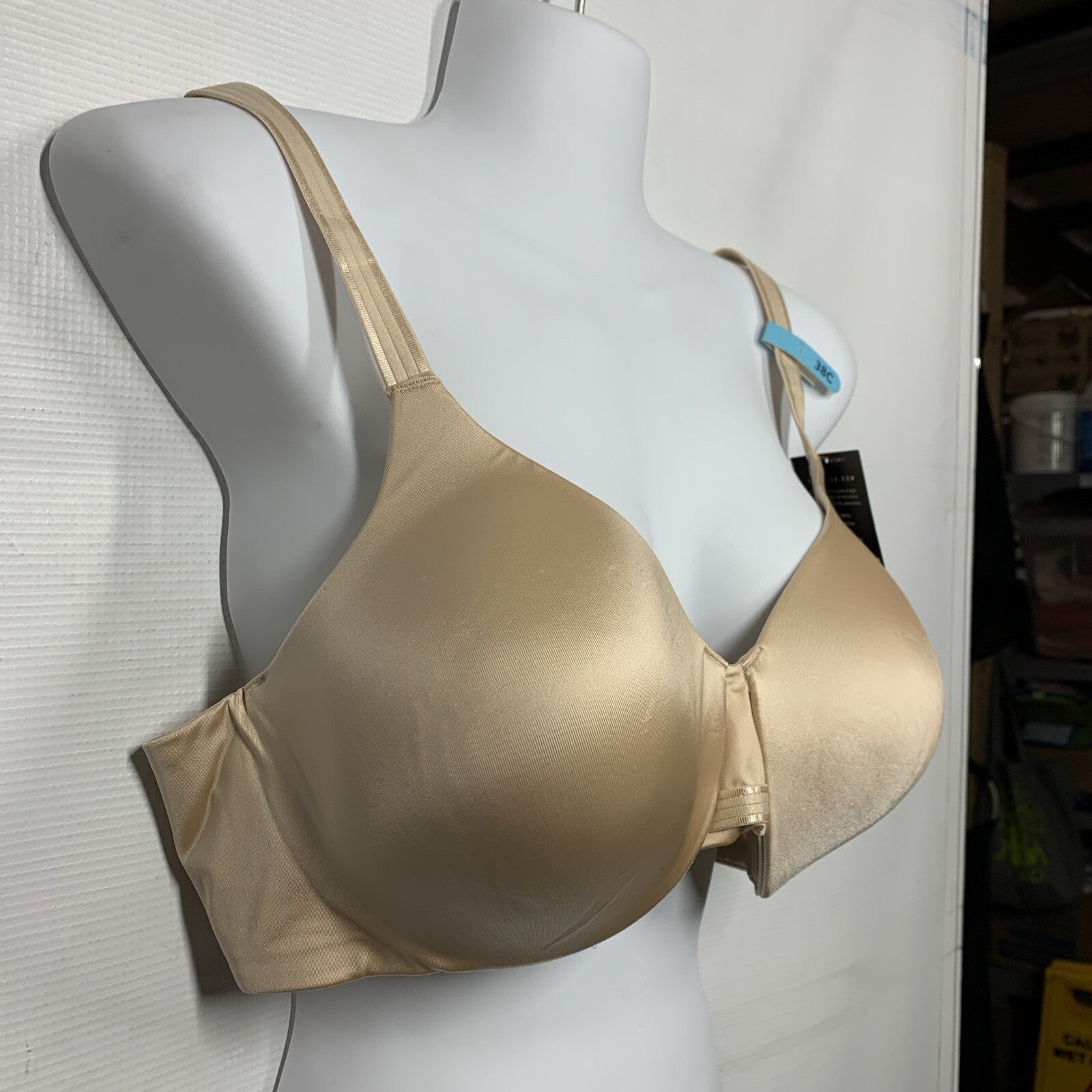 Bali Women's One Smooth U Smoothing And Concealing Underwire Bra Size 38C Beige