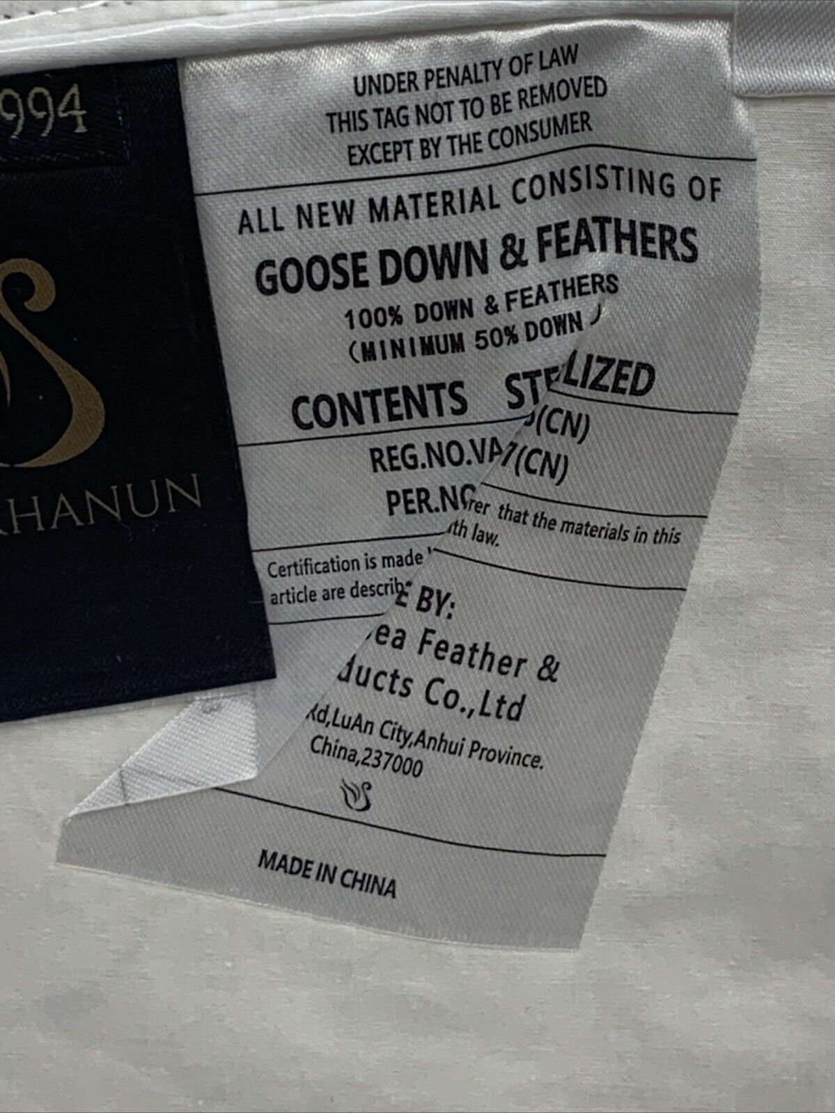 Peter Khanun Queen Sleep Bed Comforter White Modern All Season Goose Feather