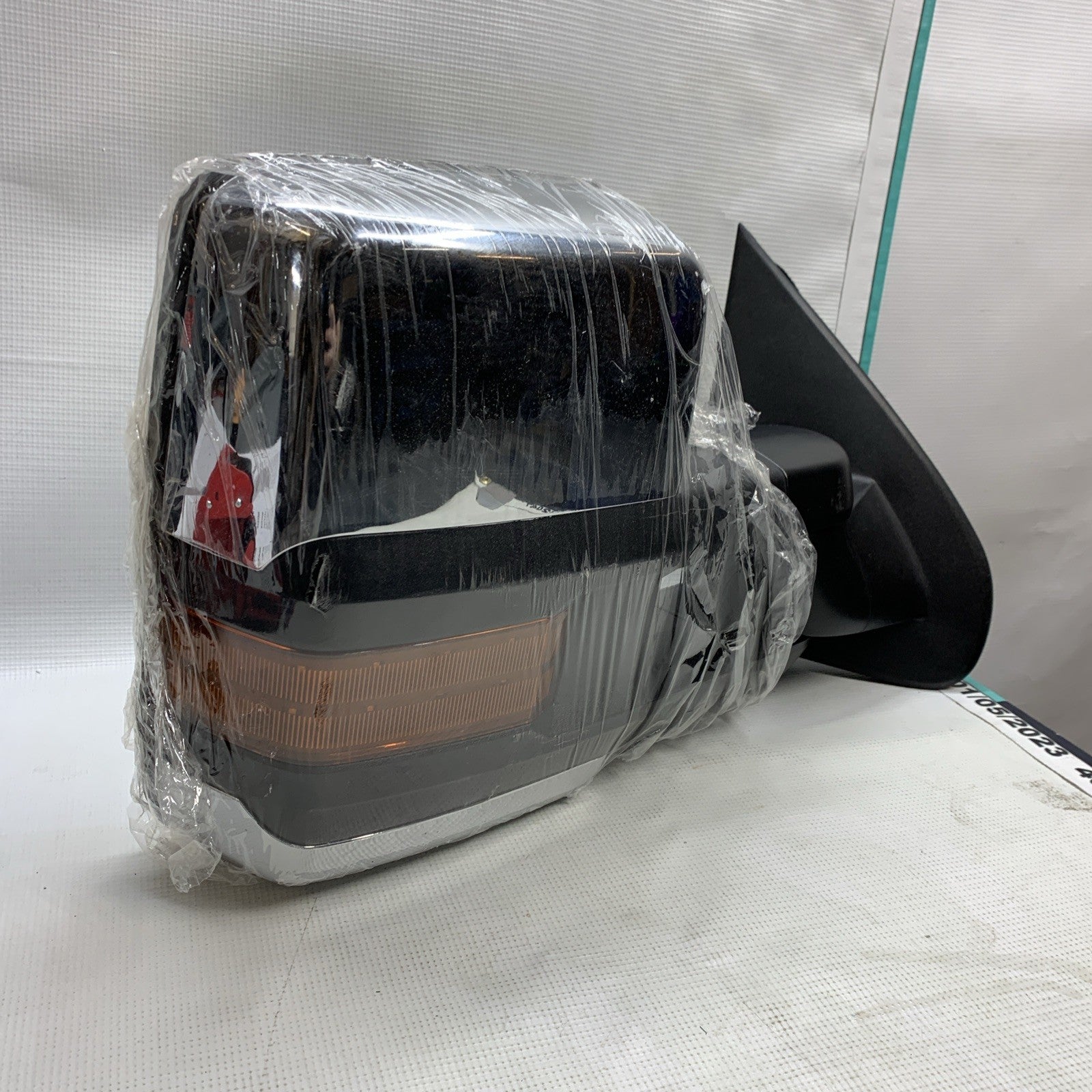 Passenger Side Towing Mirror for  Chevy GMC, Power Heated LED Arrow Signal Light