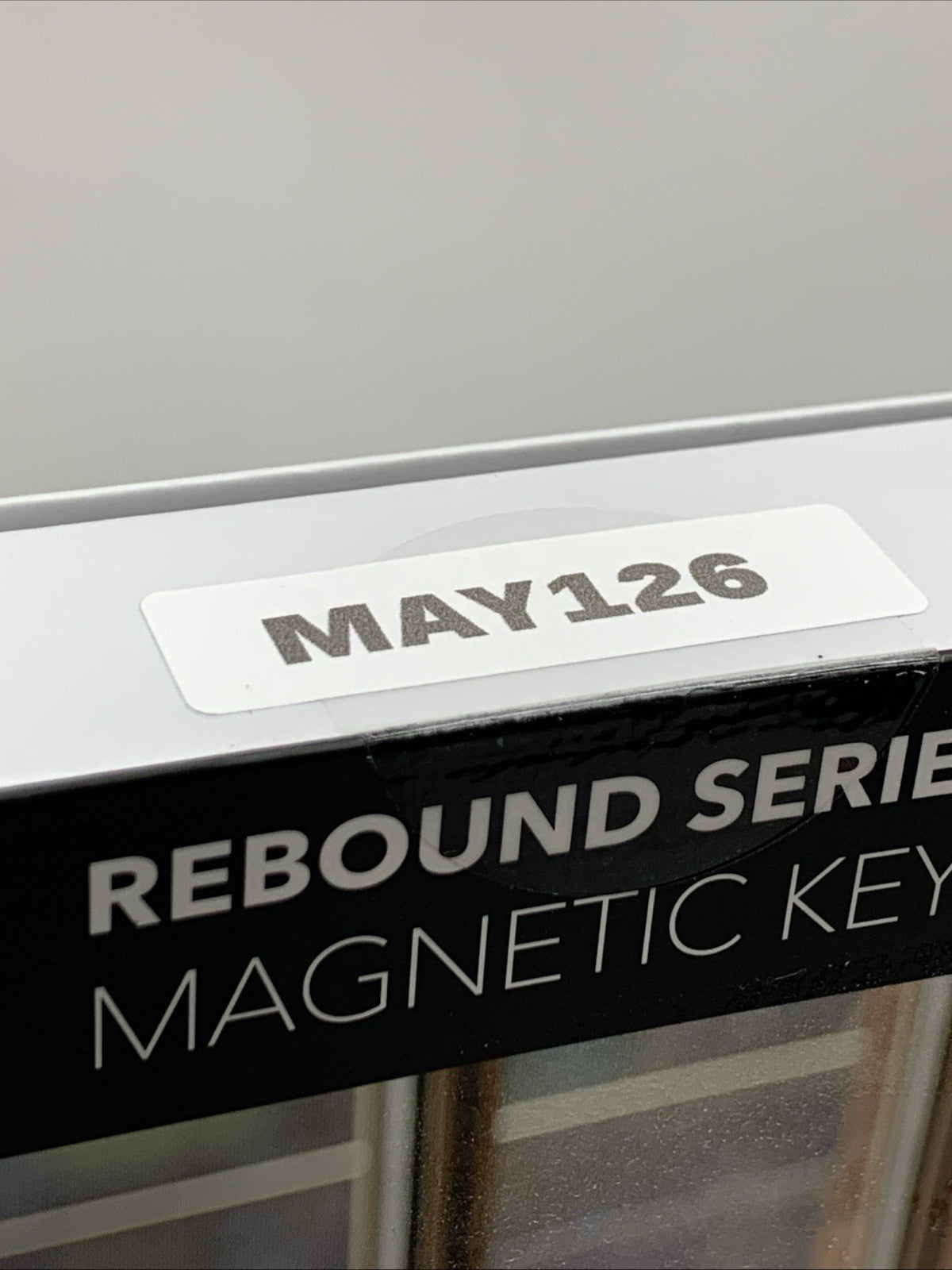 ESR Magnetic Bluetooth Keyboard Case 360 Rebound Series For iPad Pro 11 (2024)