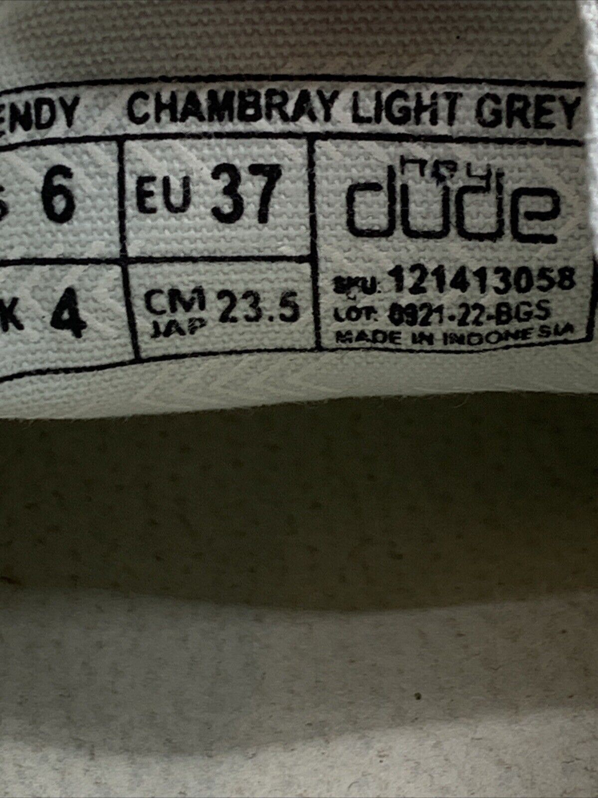 Hey Dude Wendy Chambray Casual Shoes for Women's Size 6 Rounded Toe Lightweight