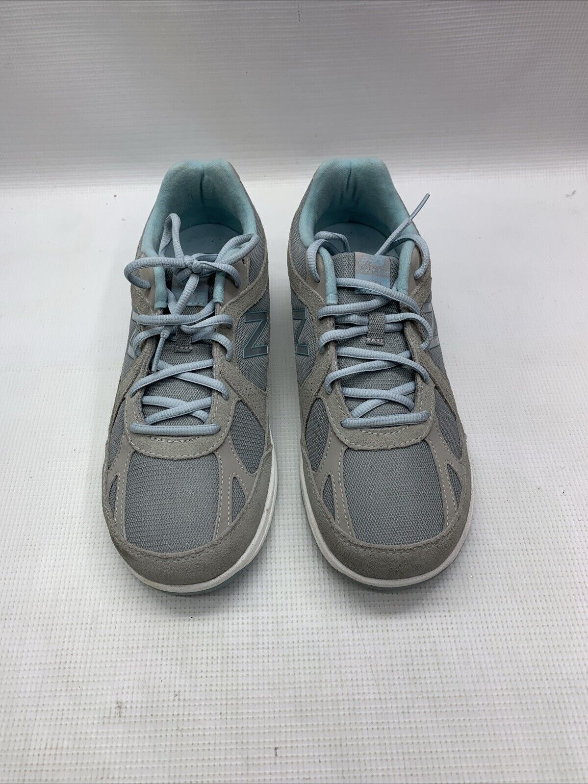 MW877GT New Balance Women’s 877 V1 Walking Shoe, Gray Size 9.5 Lace-up Sneaker