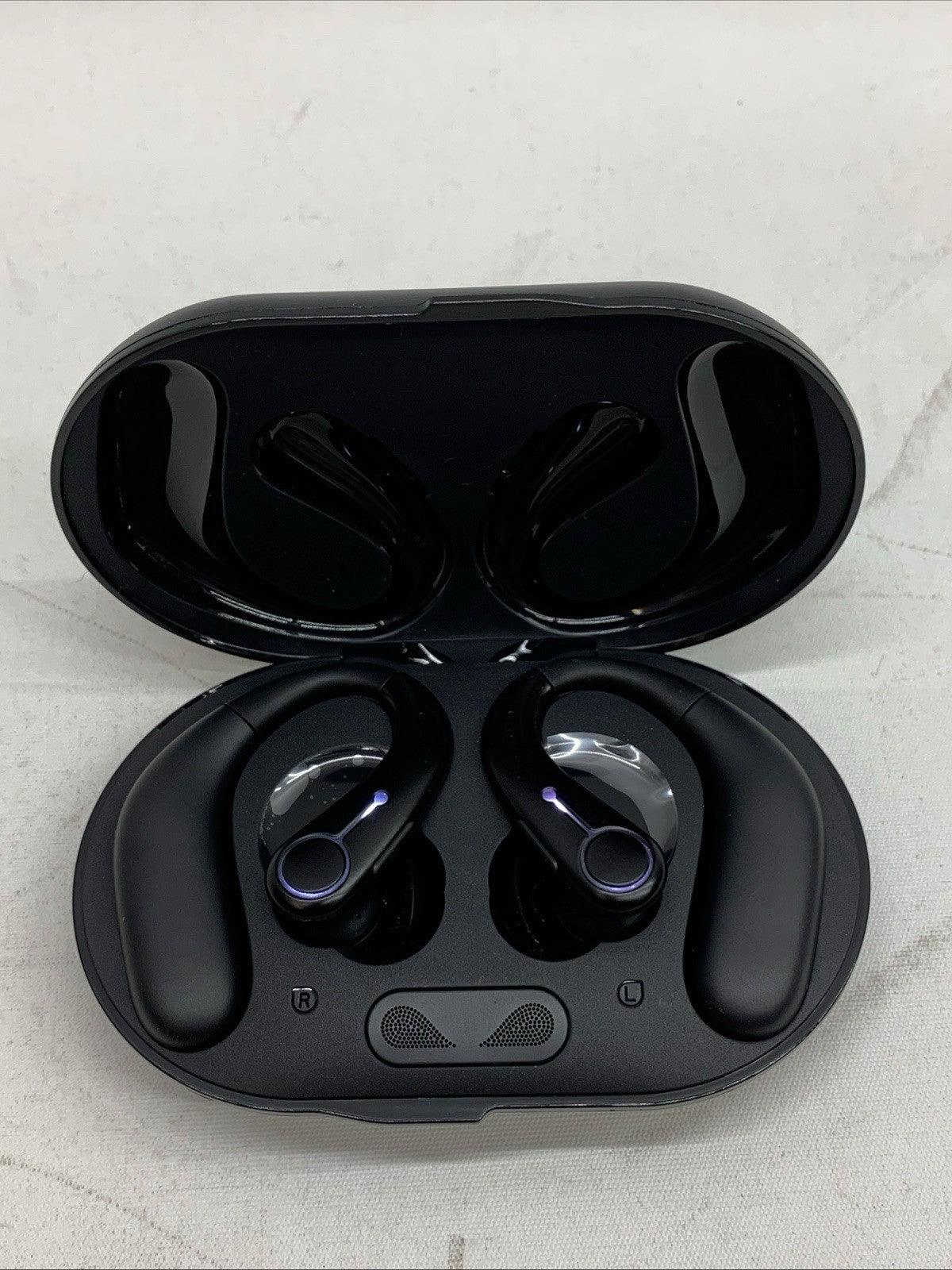 Royal Hearing F-AID Bluetooth  Rechargeable Hearing Aid Clear Sound - NO CHARGER