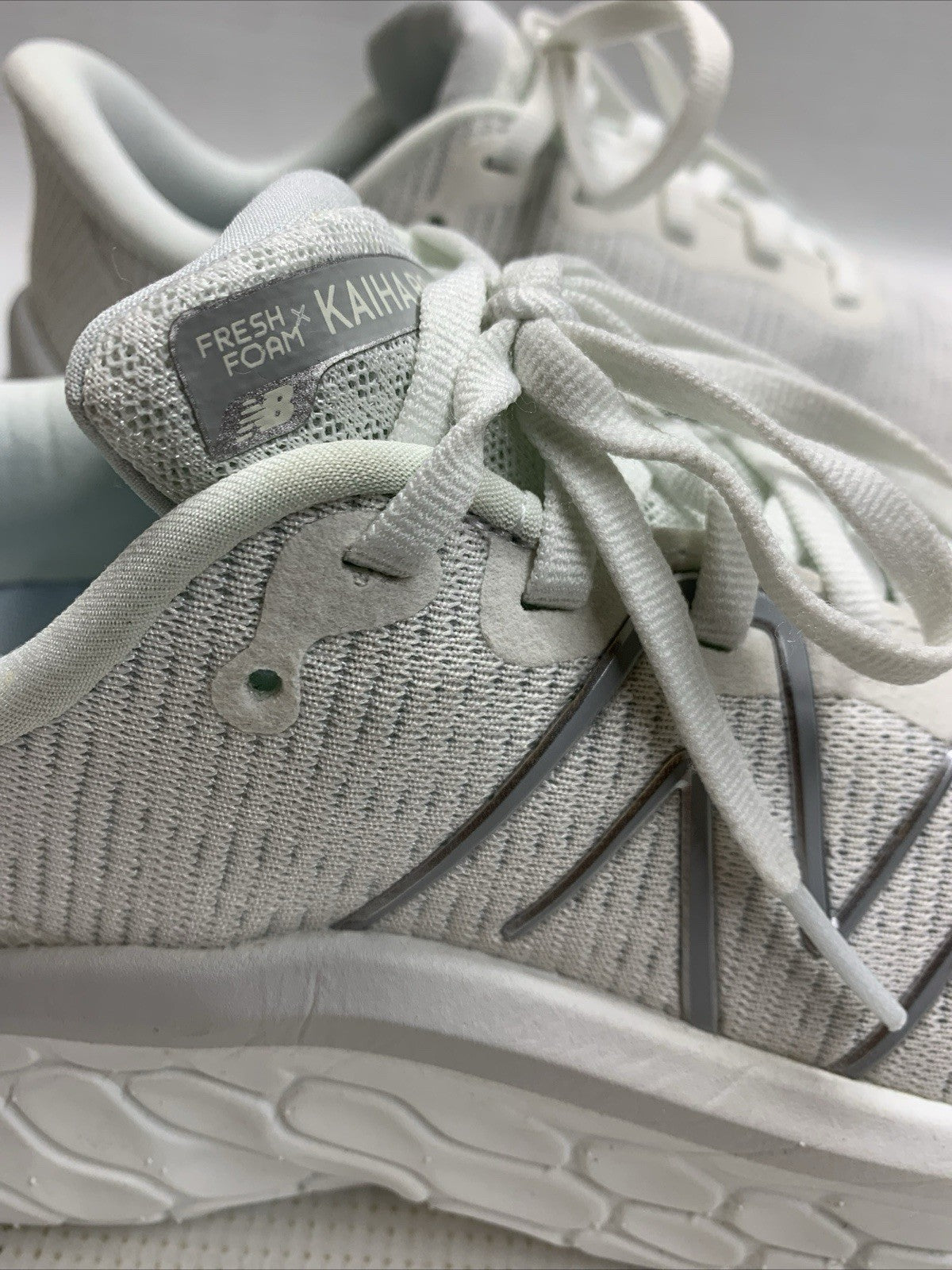 New Balance Fresh Foam X 860v14 Athletic Shoes Women’s White 8 Lace-up W860T14